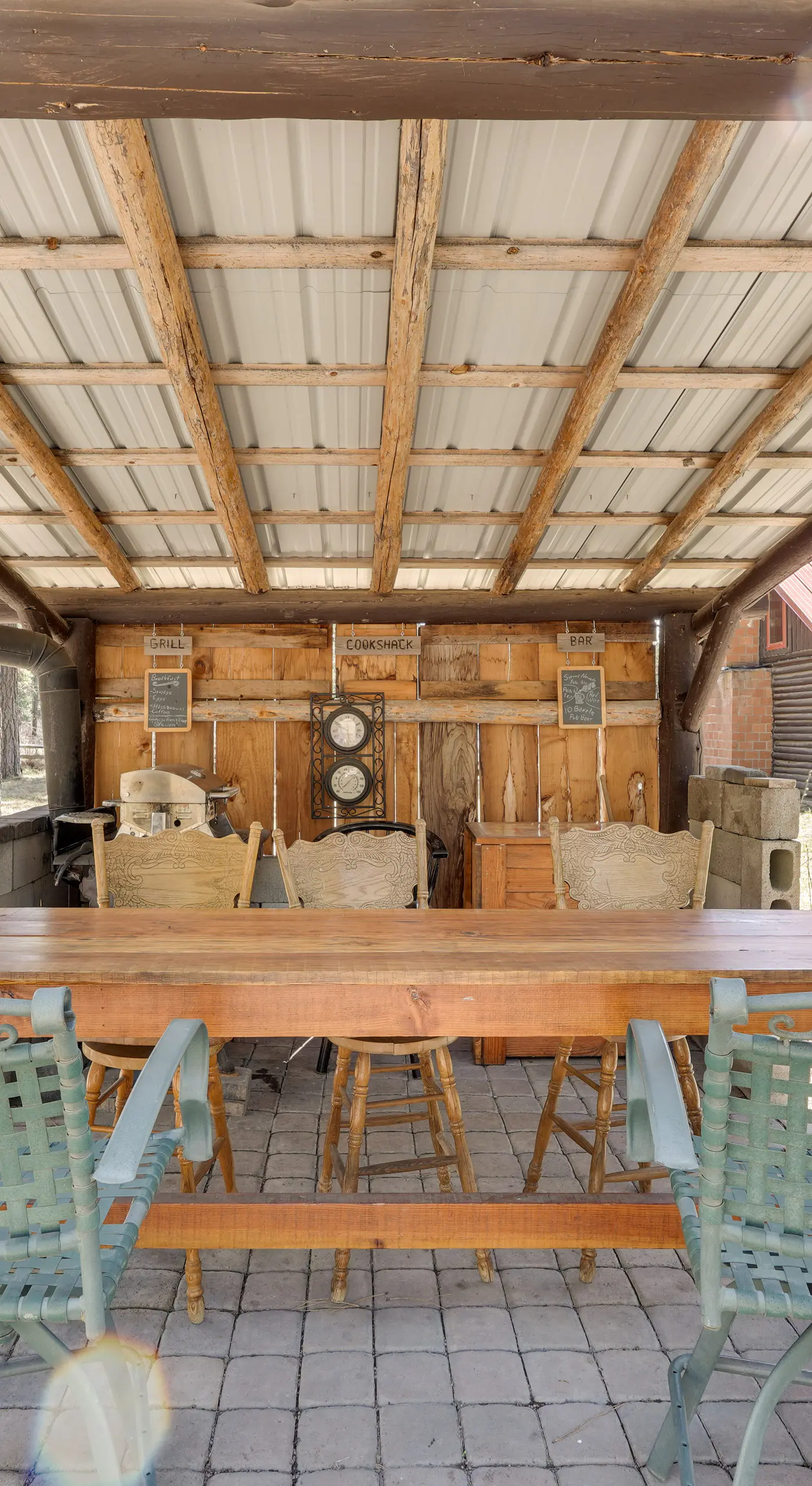 Remote Escape: Klamath Falls Cabin By Lake & Hikes