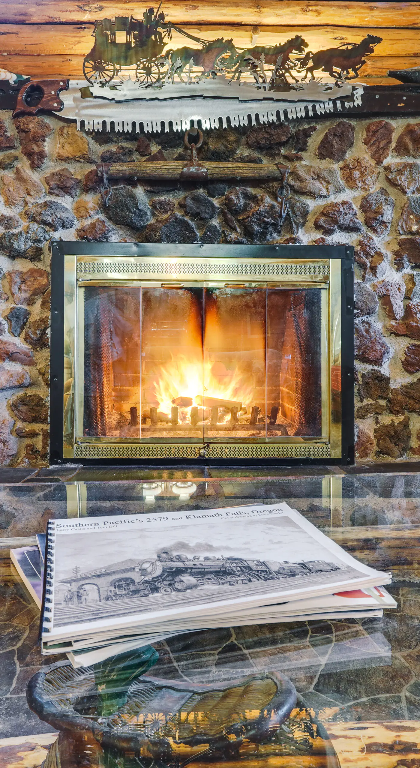 Remote Escape: Klamath Falls Cabin By Lake & Hikes