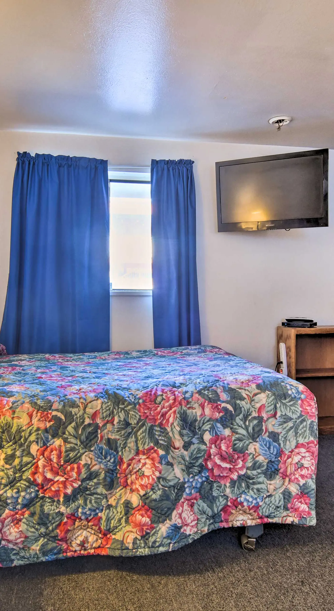 Vacation Rental in Loveland 1 Mi to Downtown!