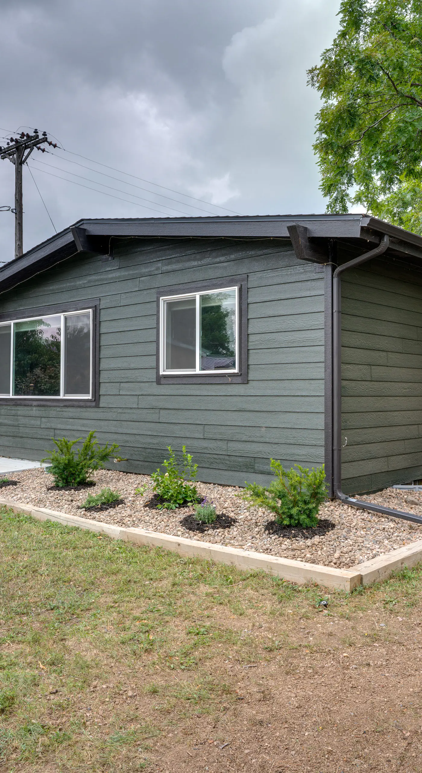 Game Room & Fire Pit: Family-Friendly Loveland Gem