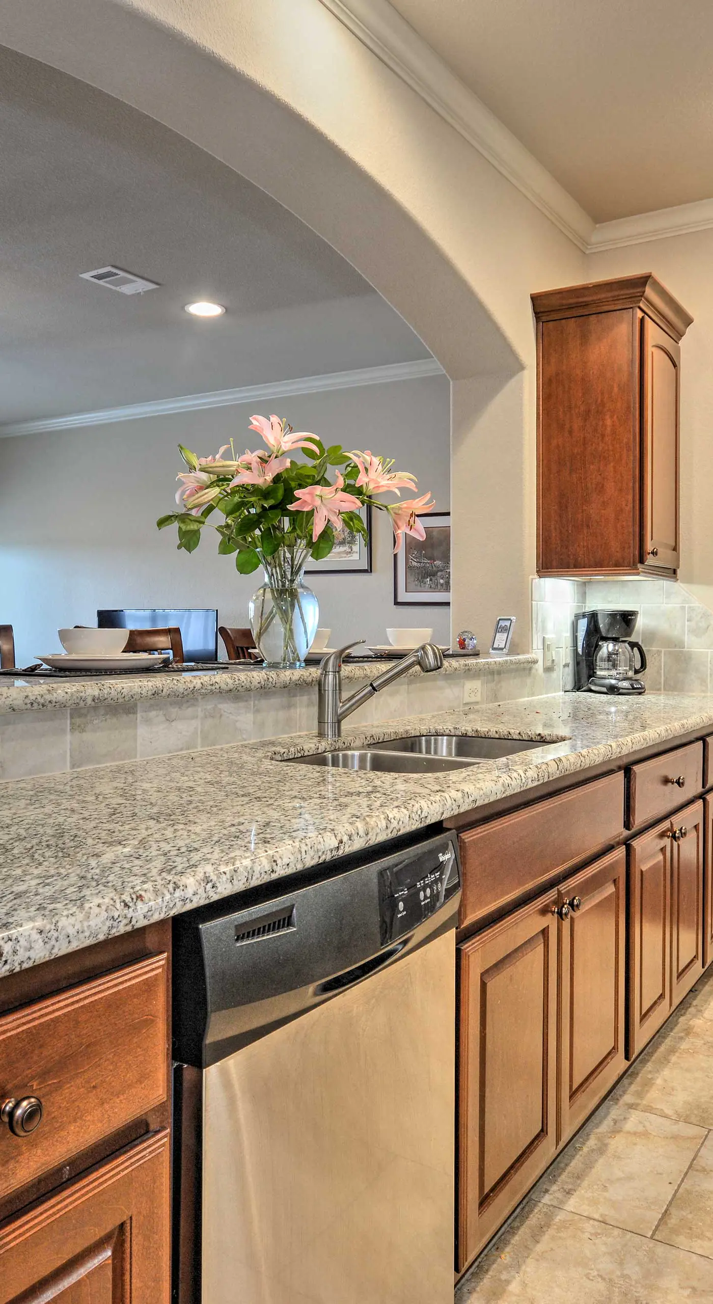 College Station Townhouse w/ Private Patio