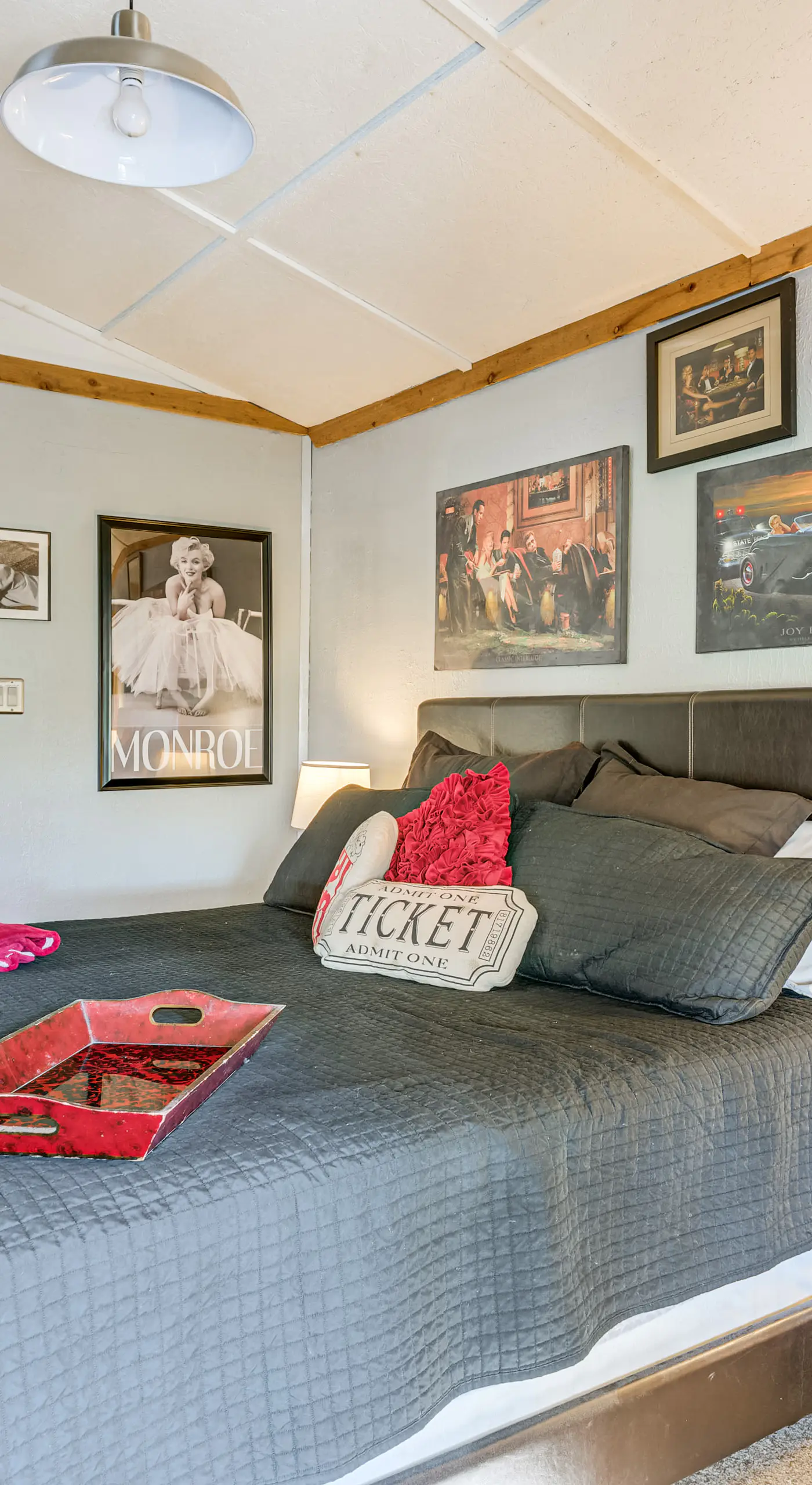 College Station Getaway w/ Hot Tub & Courtyard!