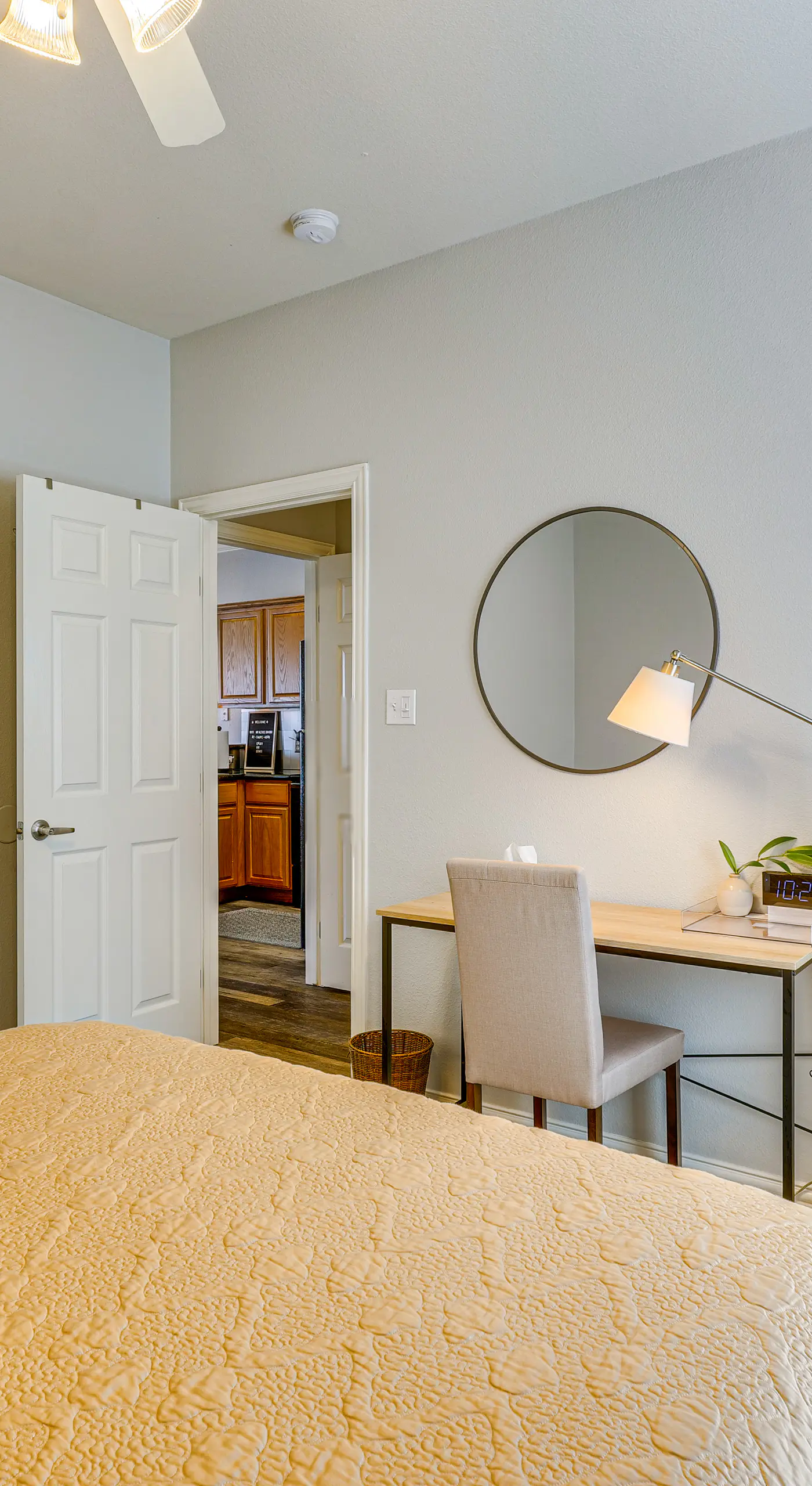 Central College Station Townhome w/ Community Pool