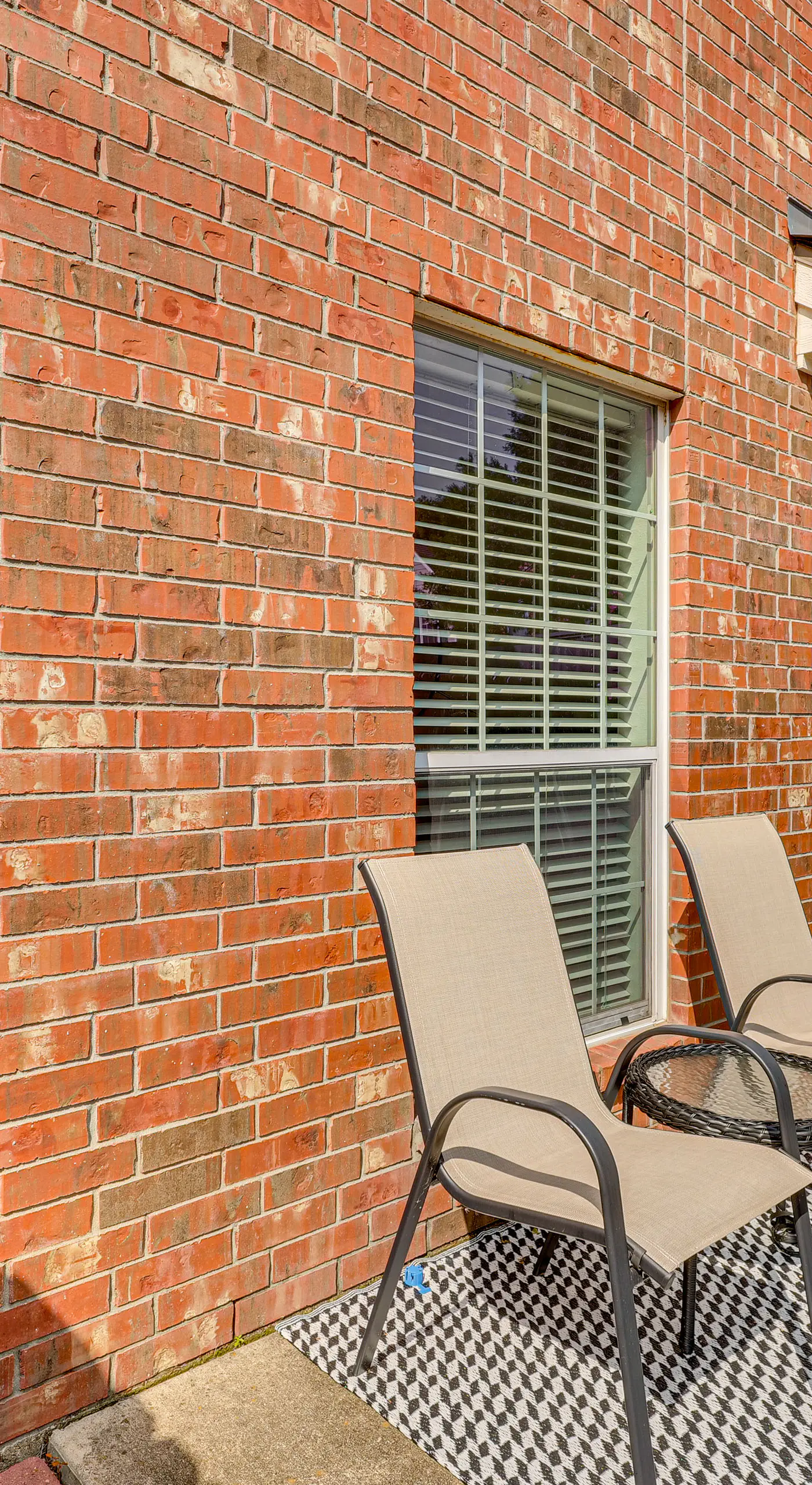 Central College Station Townhome w/ Community Pool