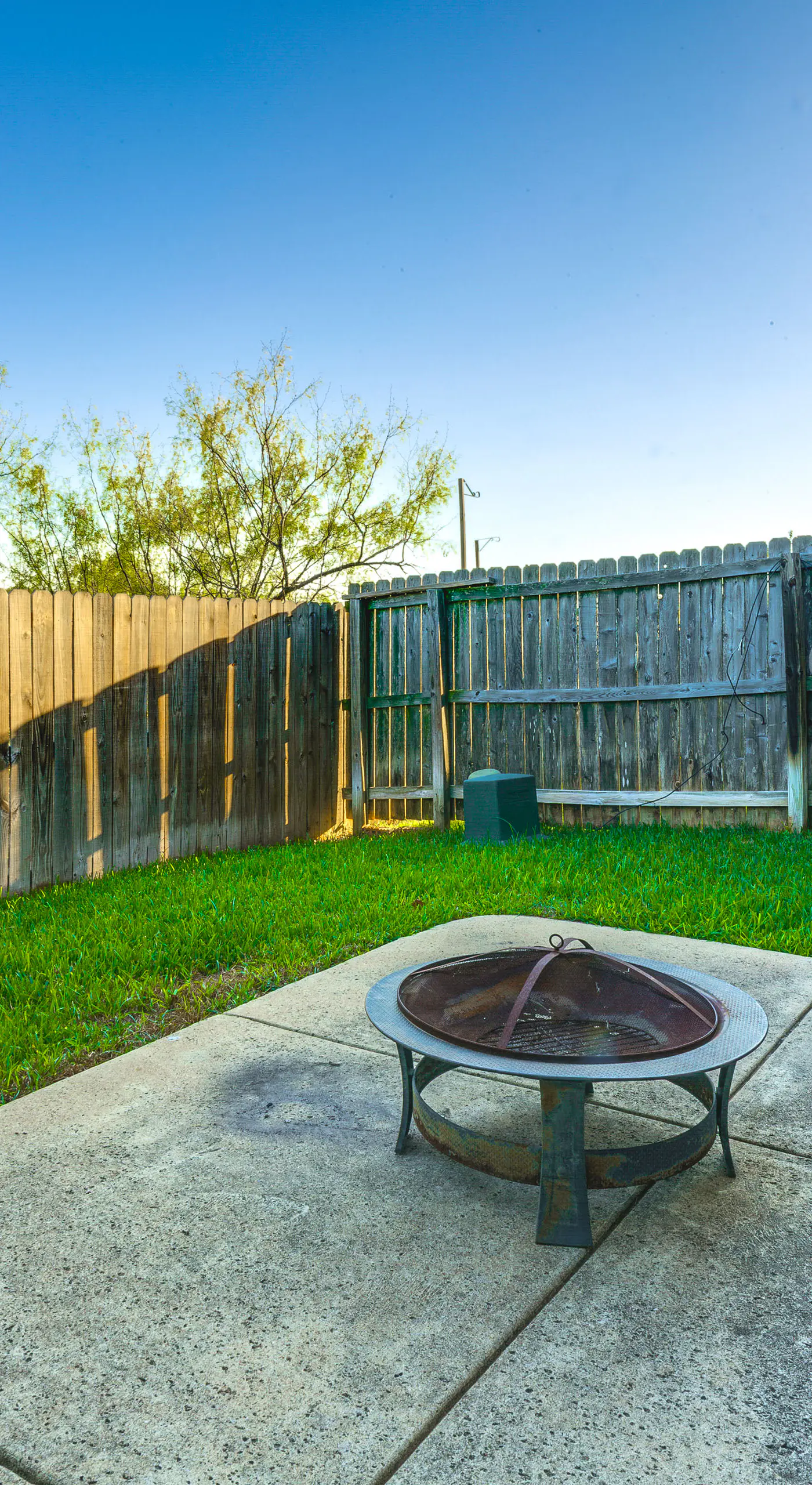 Spacious & Family-Friendly! TAMU Townhome w/ Yard