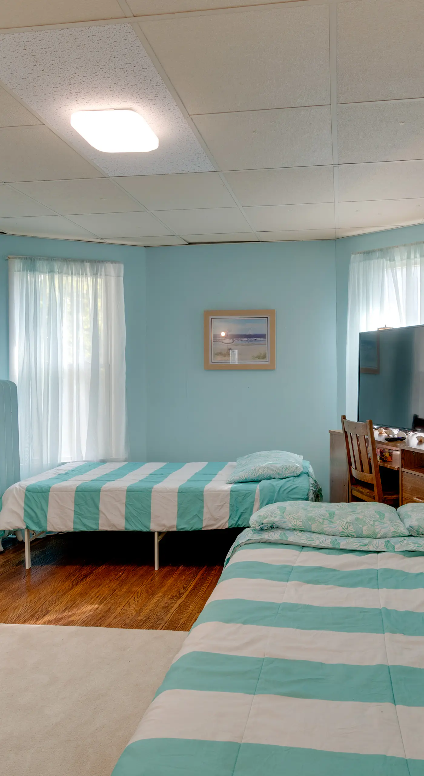 2 Miles to Dtwn! Idyllic Rochester Apt w/ Hot Tub