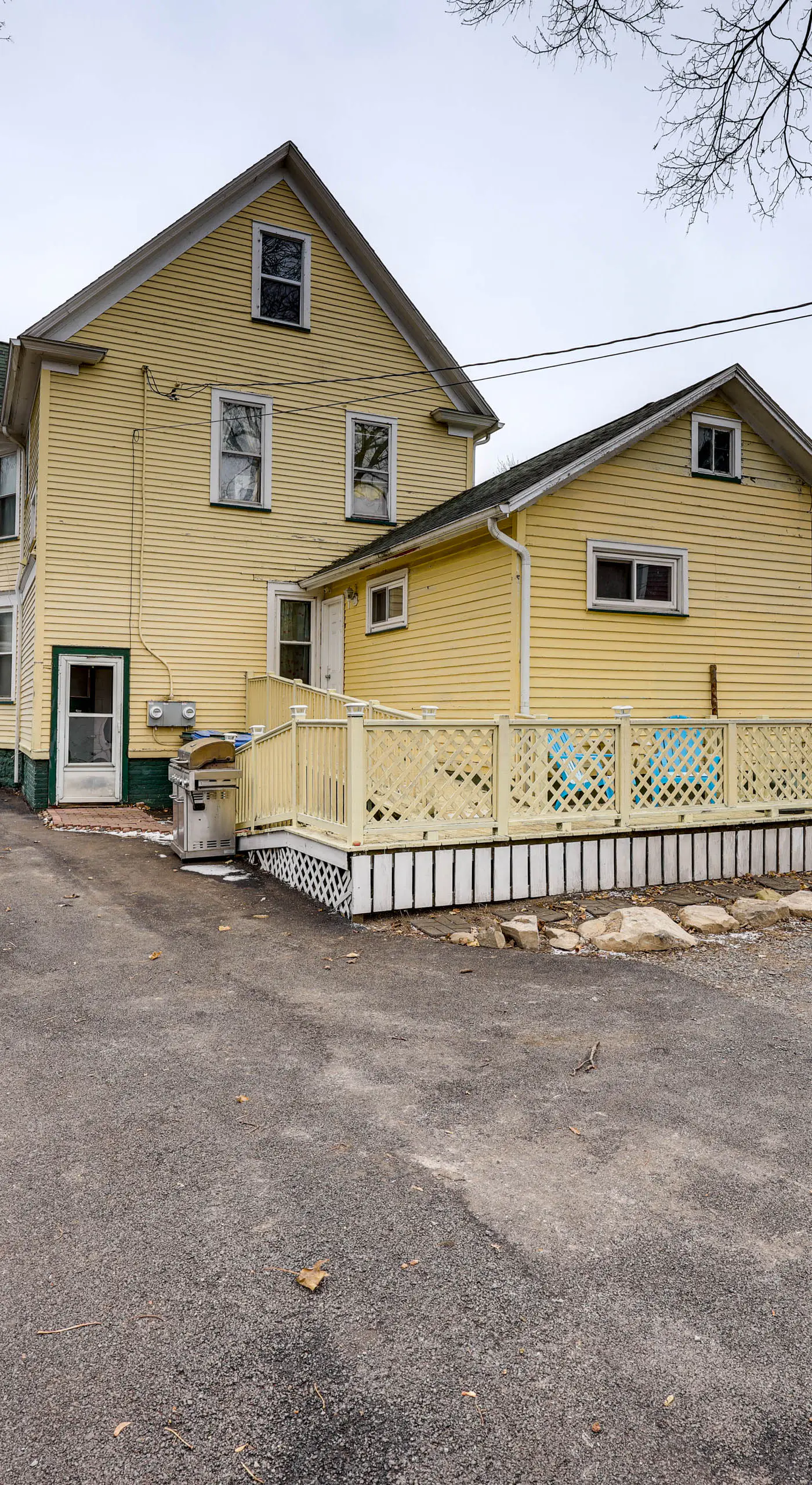 2 Miles to Dtwn! Idyllic Rochester Apt w/ Hot Tub