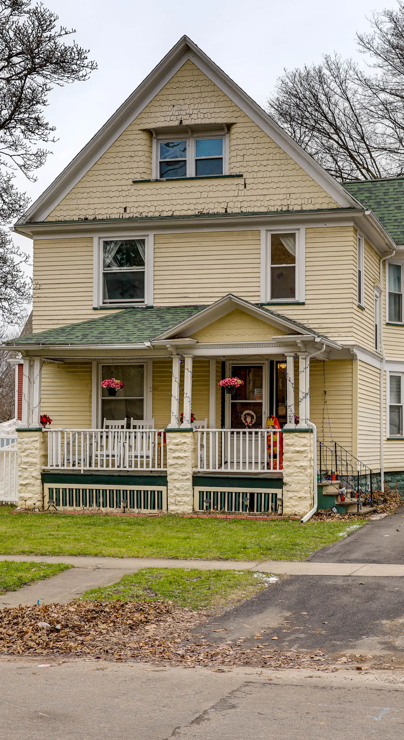 2 Miles to Dtwn! Idyllic Rochester Apt w/ Hot Tub