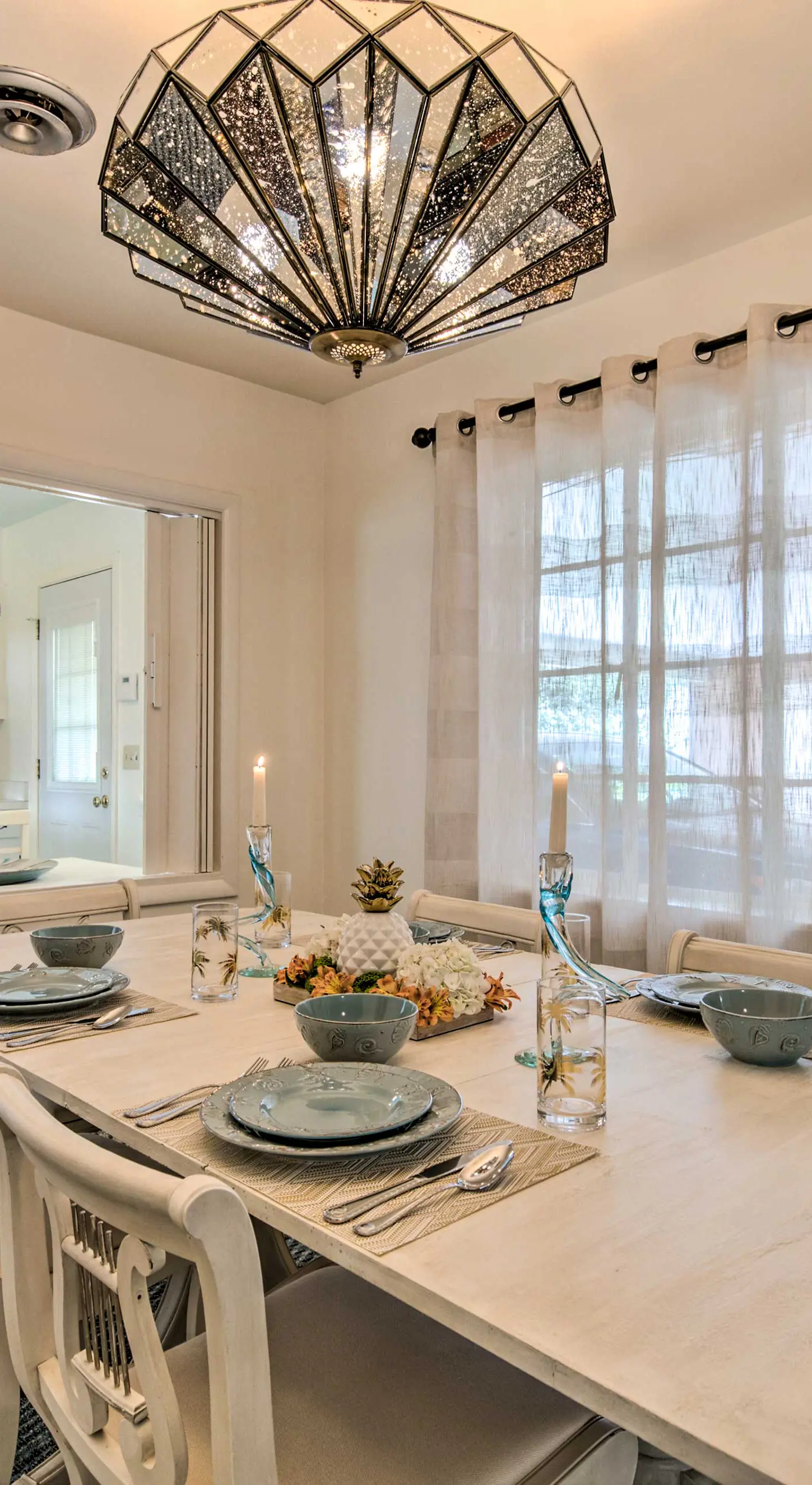 Ocean Springs Home - Walk to Beach & Downtown!