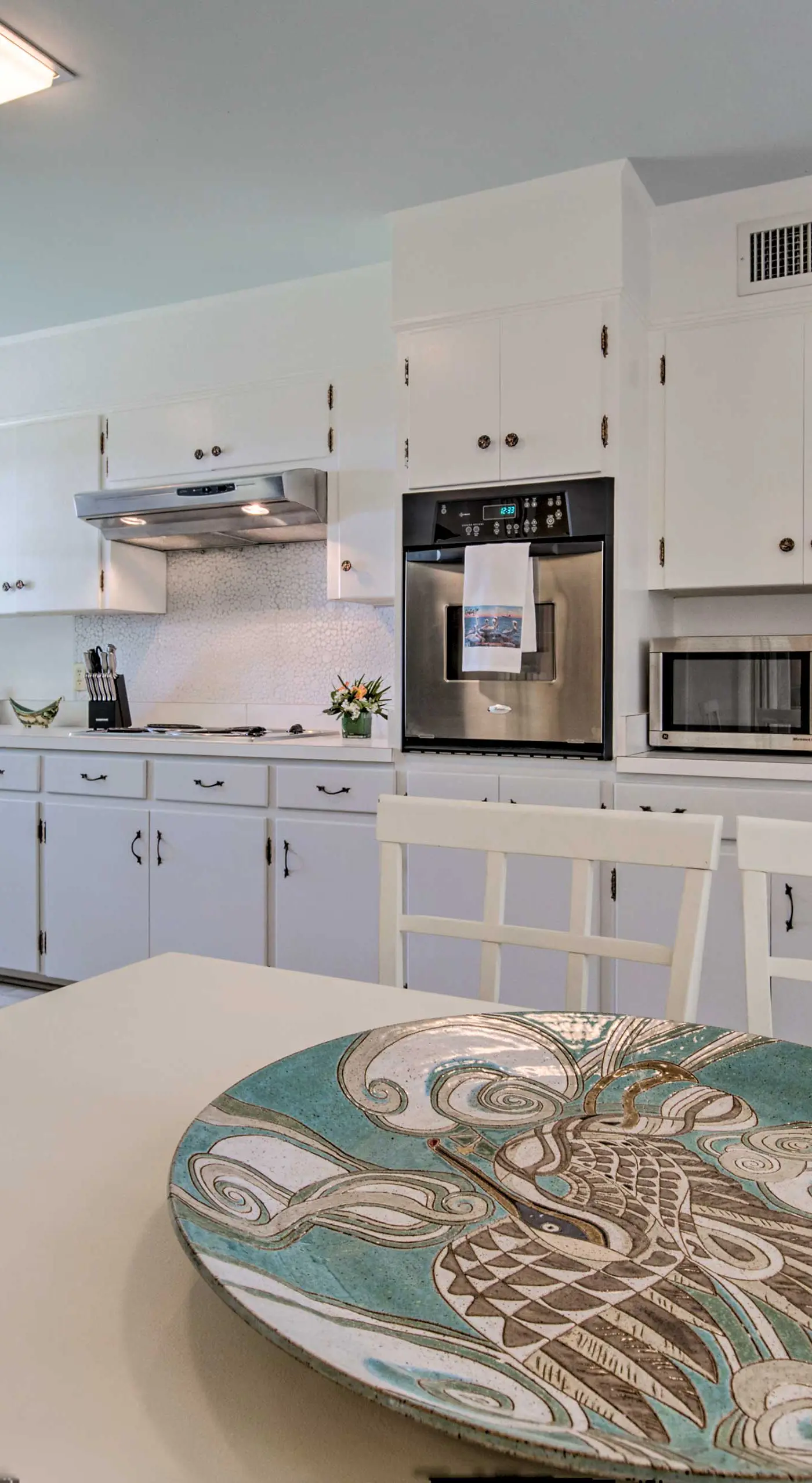 Ocean Springs Home - Walk to Beach & Downtown!