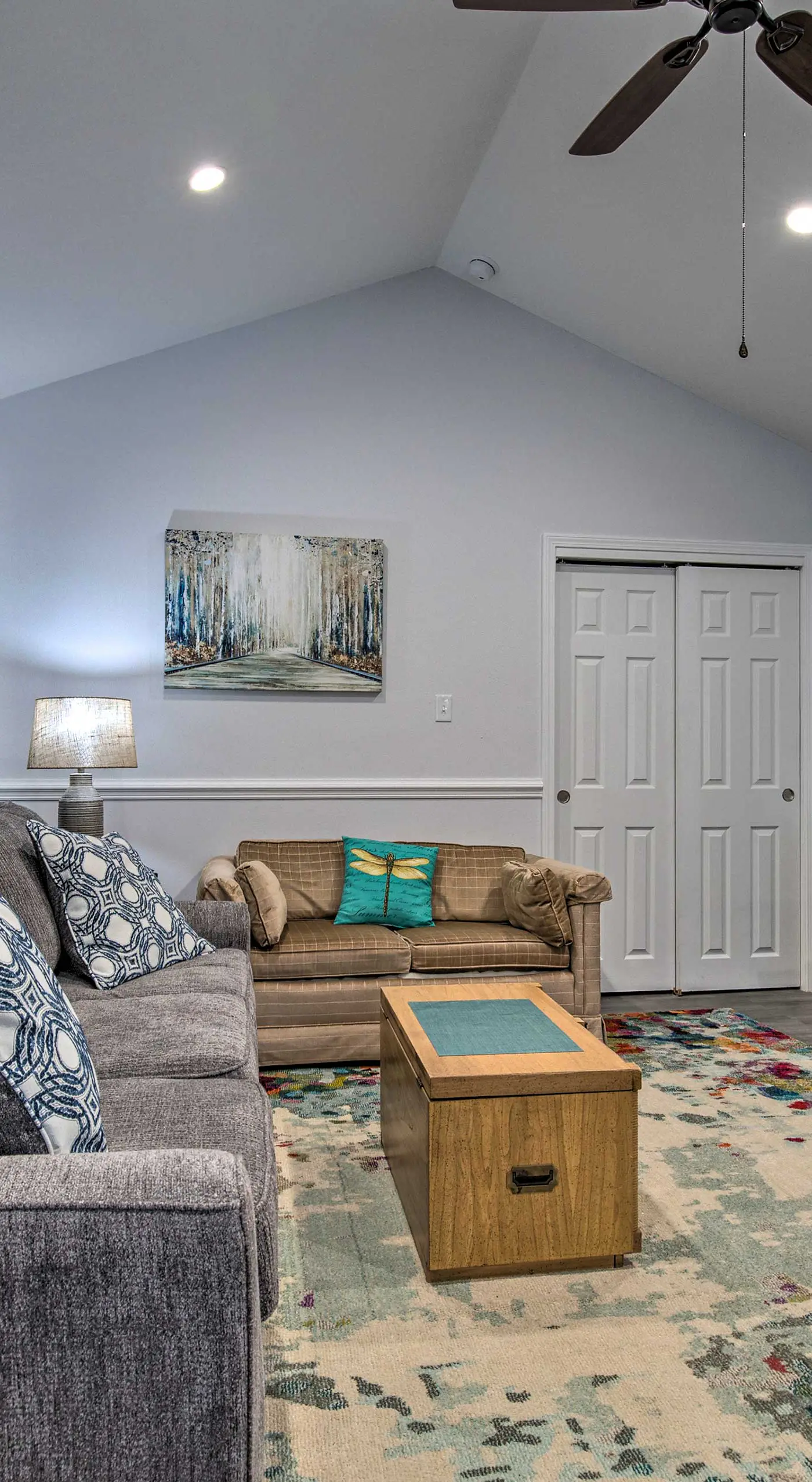 Downtown Ocean Springs Retreat: 1 Mi to Beach!