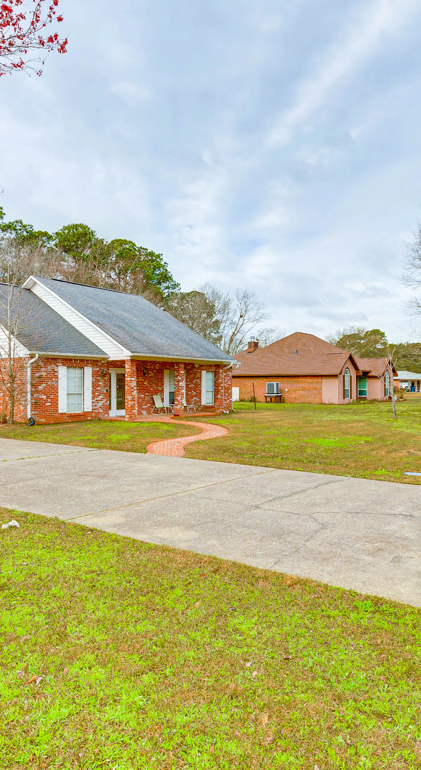 Home w/ Large Yard + Pond On-Site: 15 Mi to Biloxi