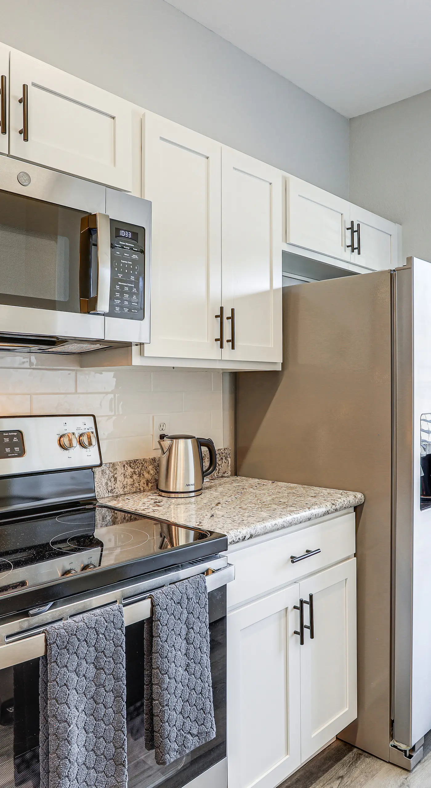 Tranquil Gainesville Gem w/ Lanai & Pool Access!