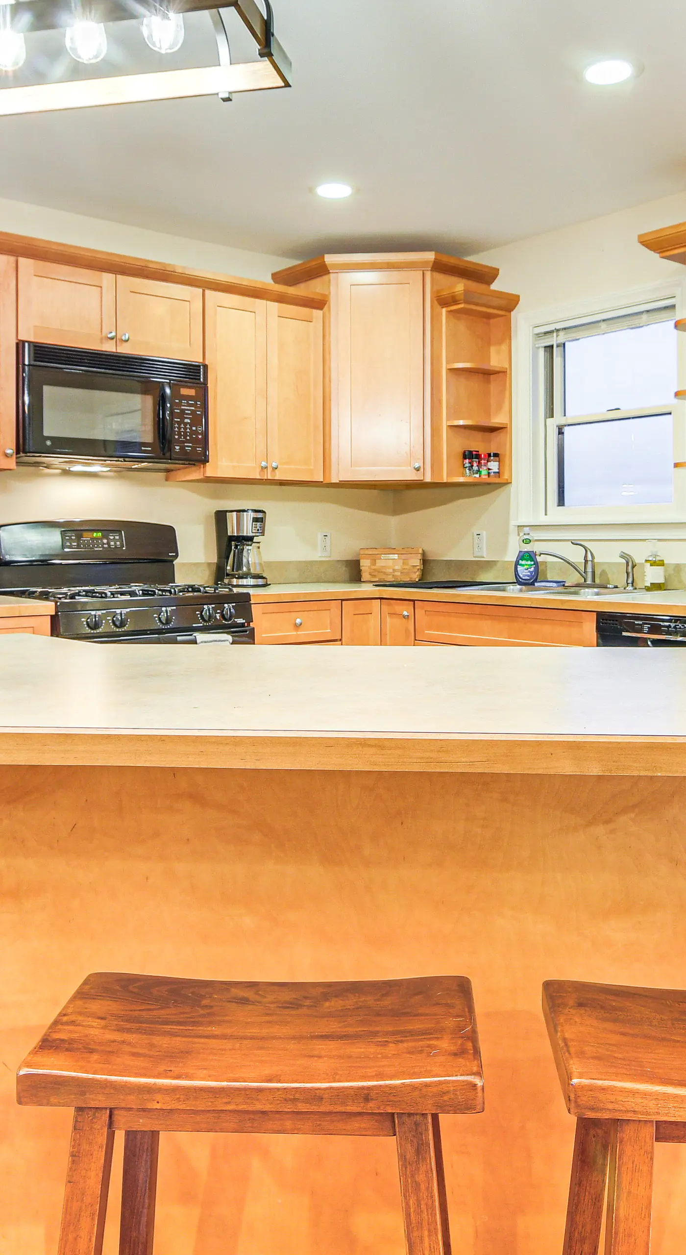 Ski-In/Ski-Out Condo at Pleasant Mountain!