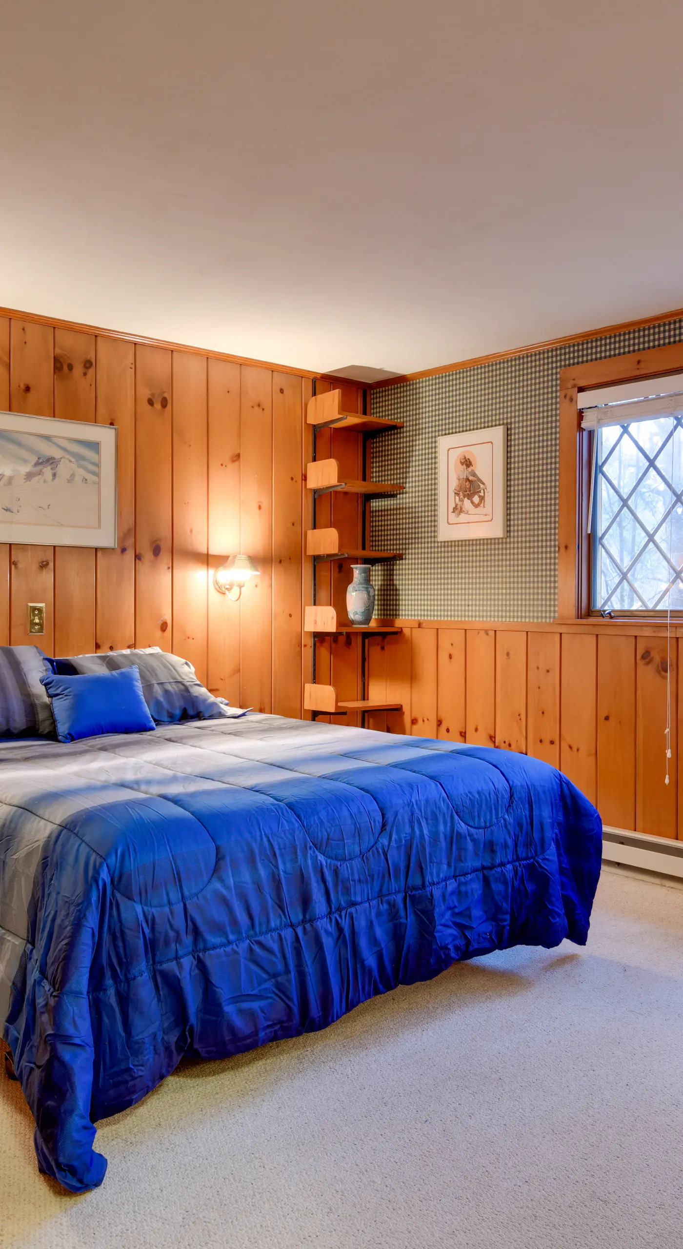 North Conway Home < Walk to Slopes at Cranmore!