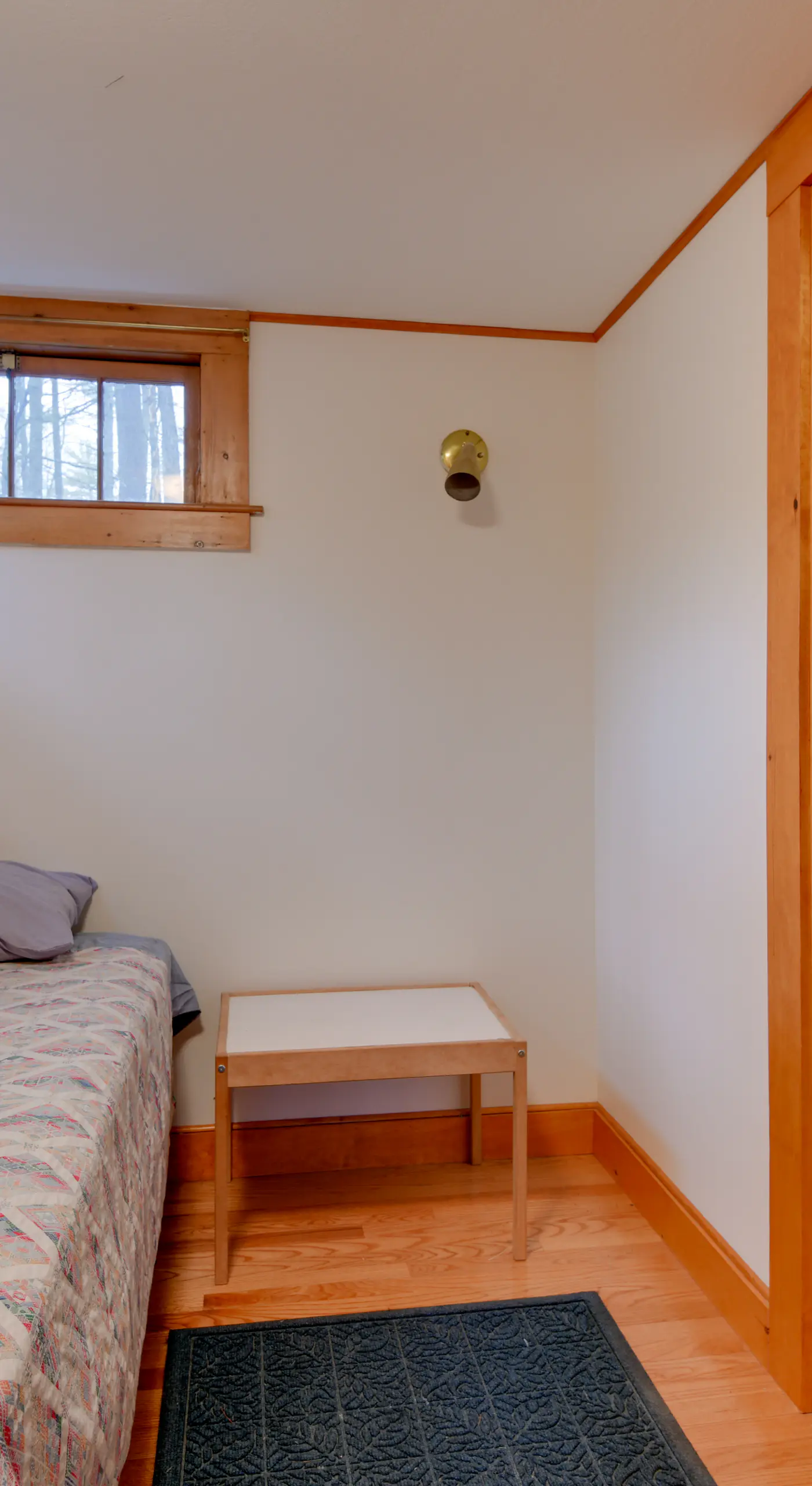 North Conway Home < Walk to Slopes at Cranmore!