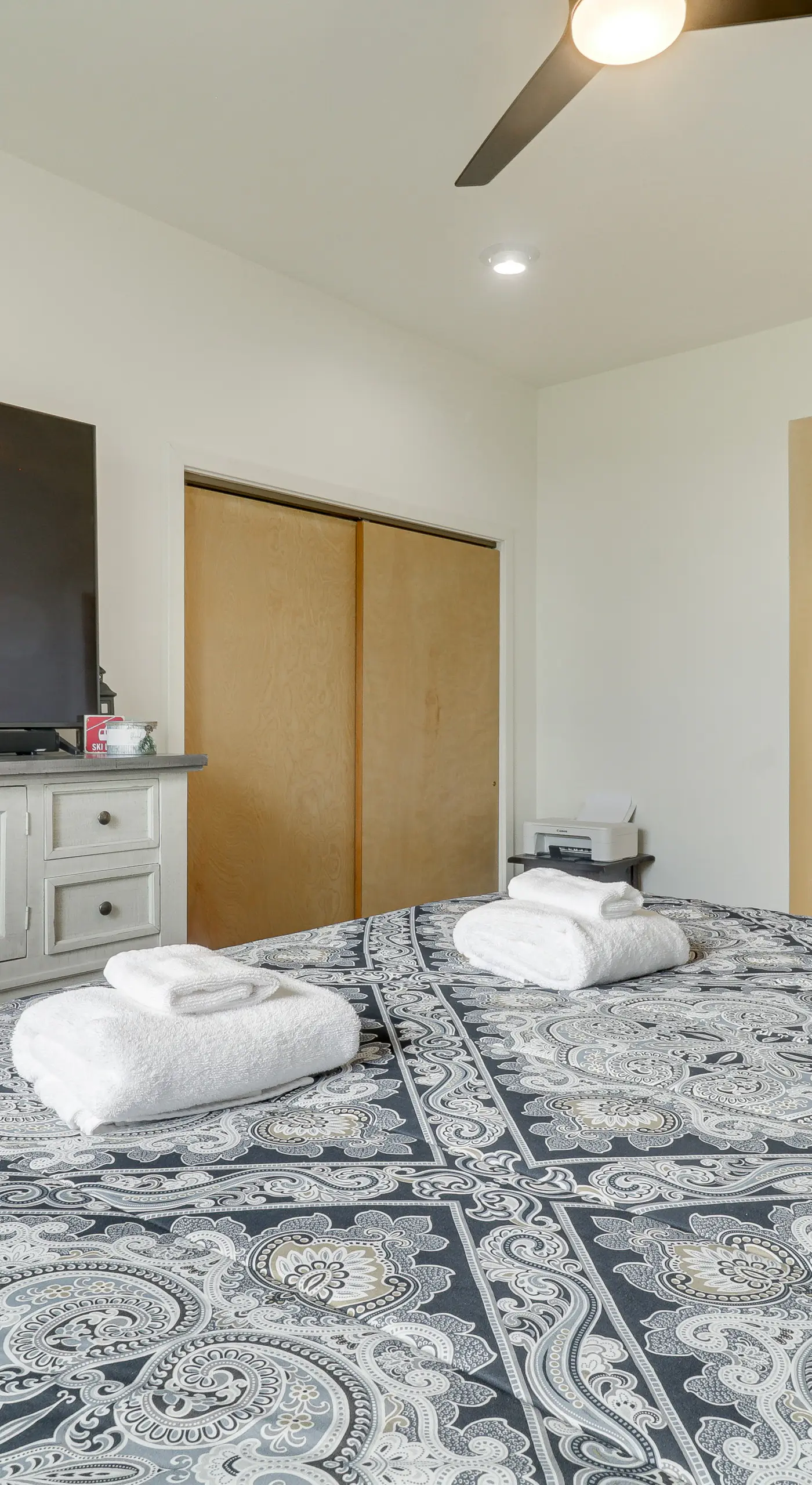 All-Season Fun! Wintergreen Resort Condo w/ Views