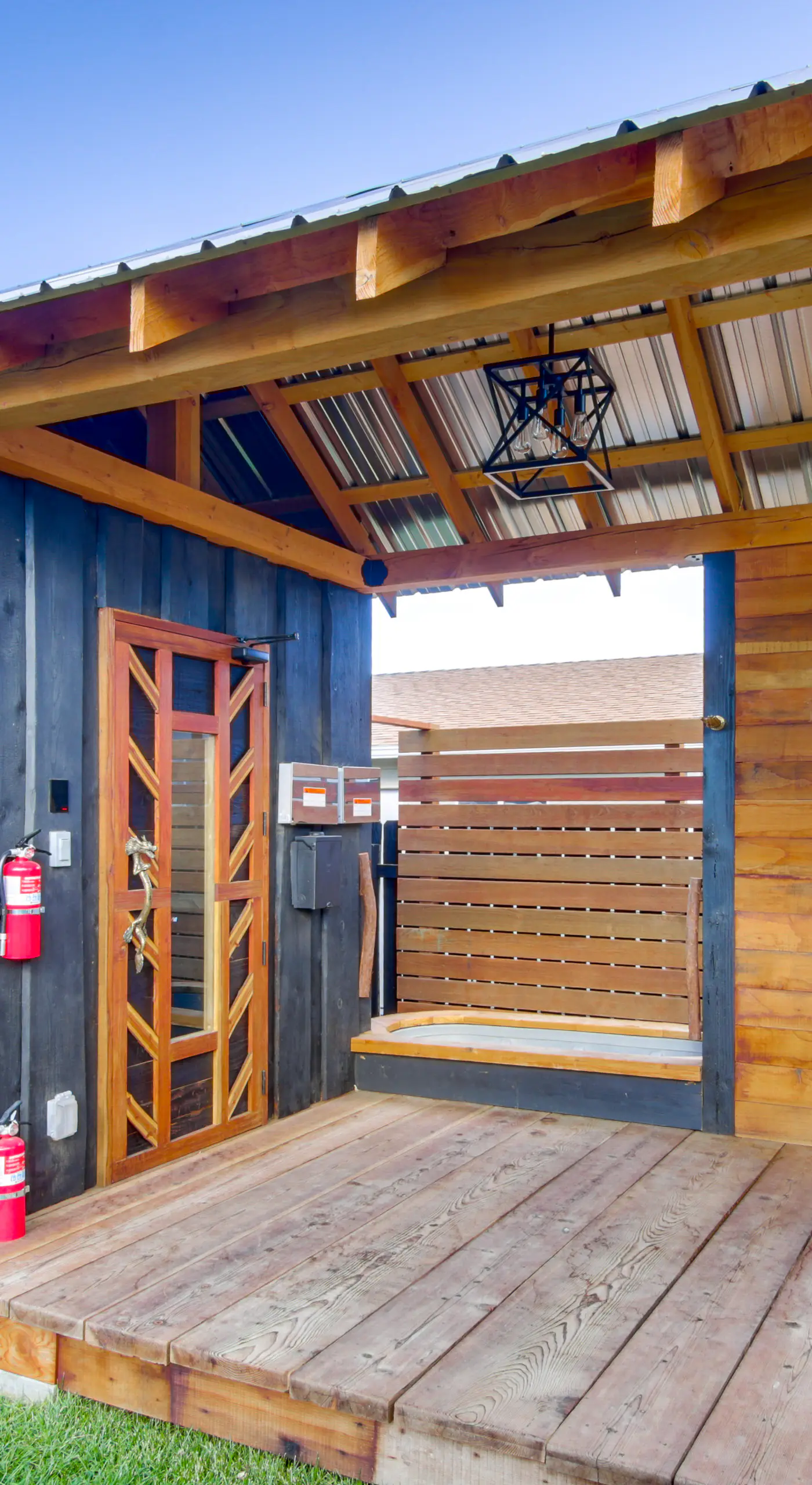 12 Mi to Bozeman: Duplex w/ Sauna & Yard