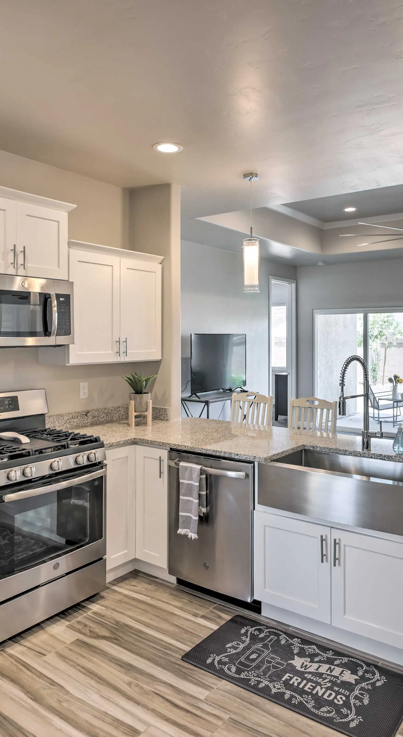 Idyllic Kingman Retreat with Yard - Near Hiking