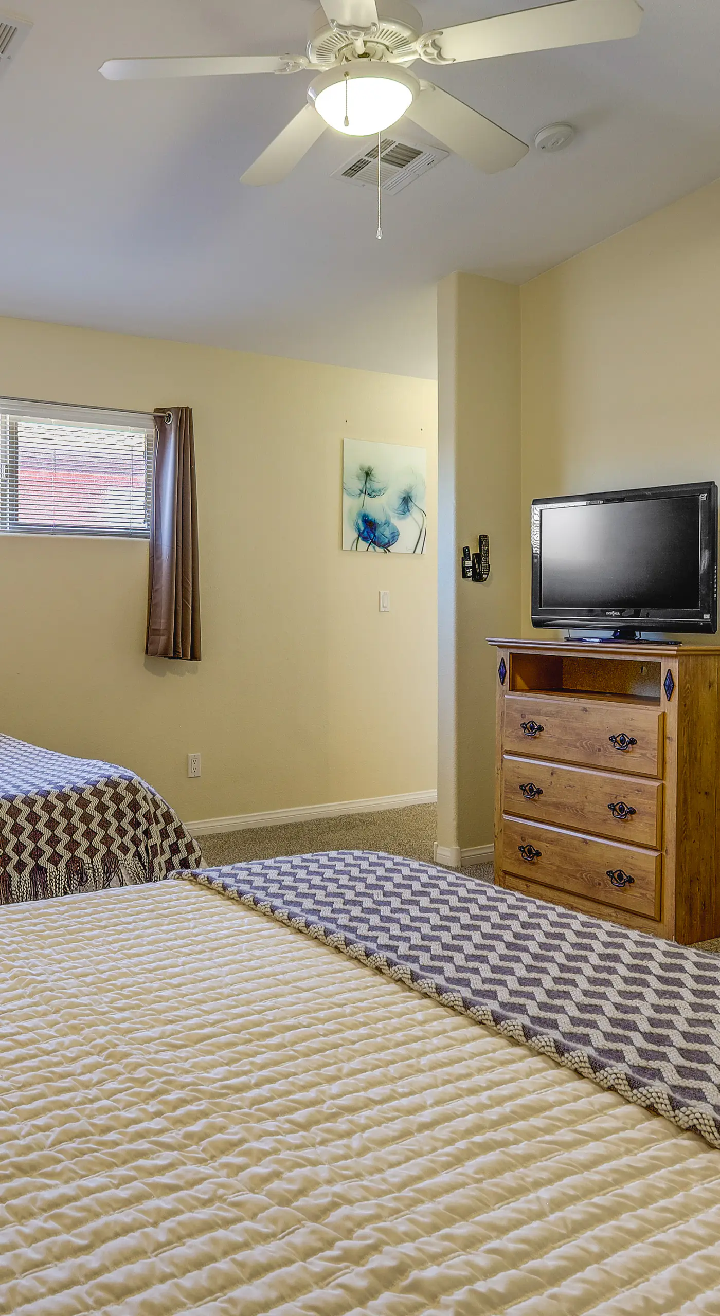 Mesquite Condo w/ Community Pool & Hot Tub!