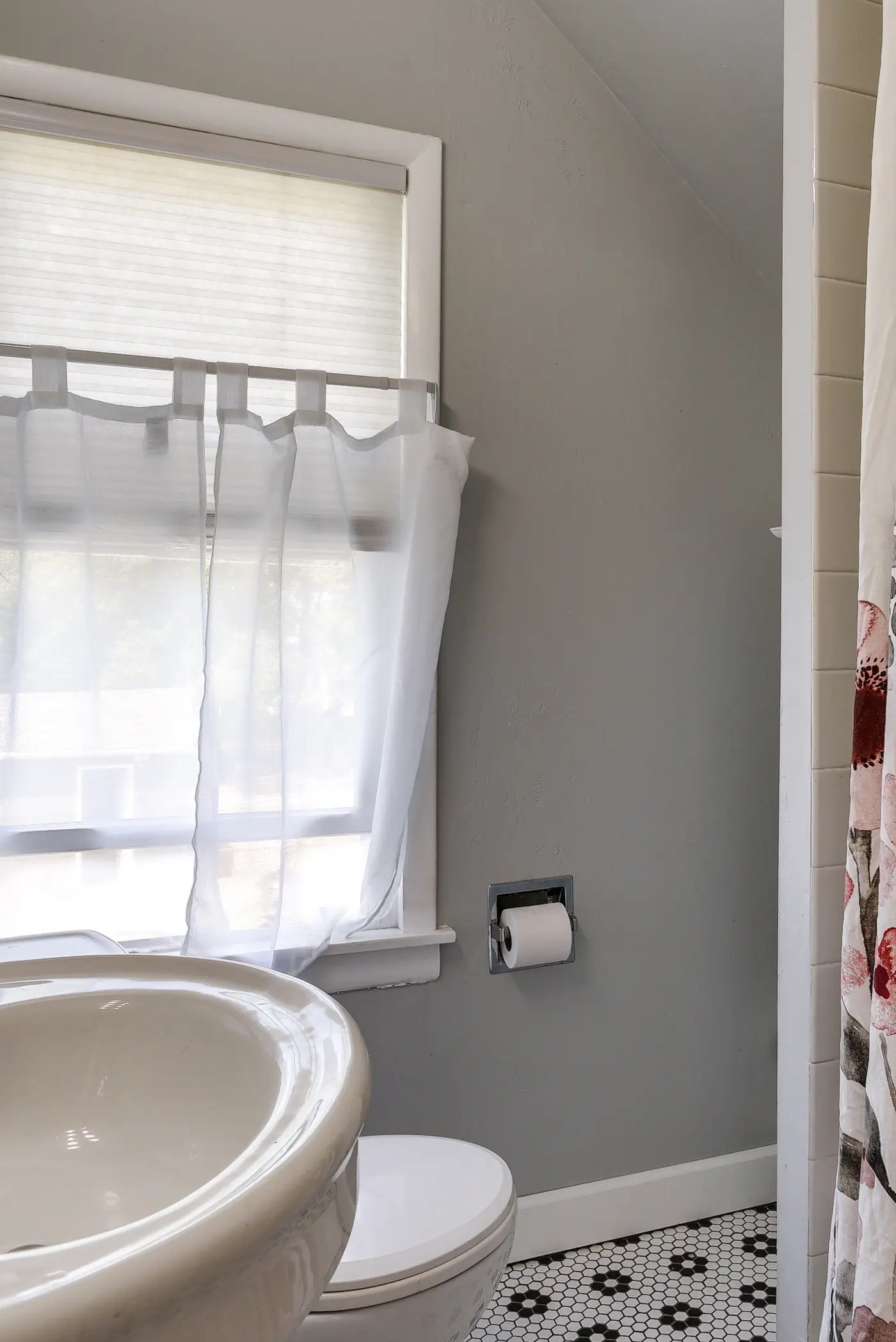 Pet-Friendly Saint Paul Home Near Allianz Field!