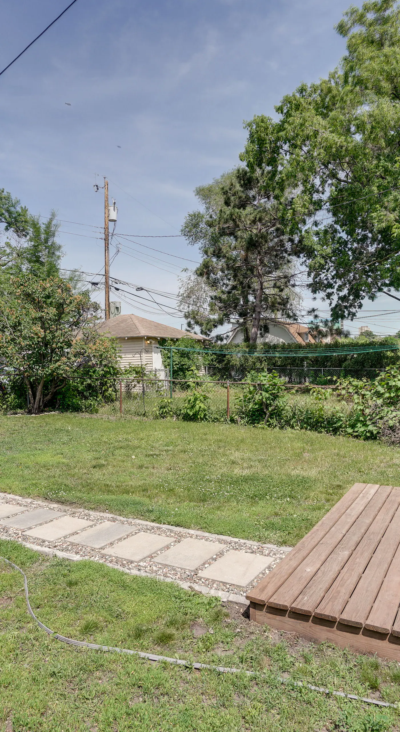 Pet-Friendly Saint Paul Home Near Allianz Field!