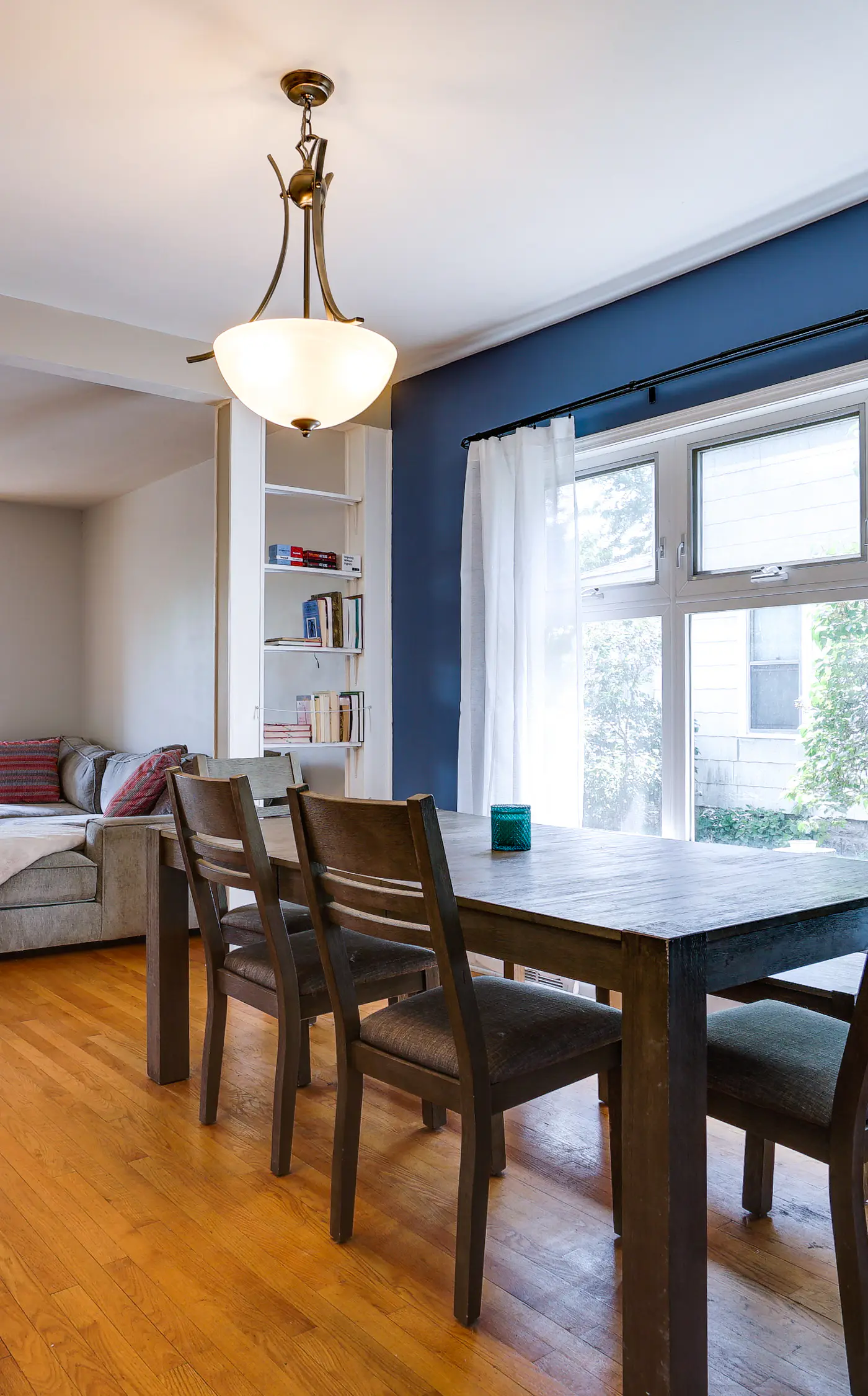 Pet-Friendly Saint Paul Home Near Allianz Field!