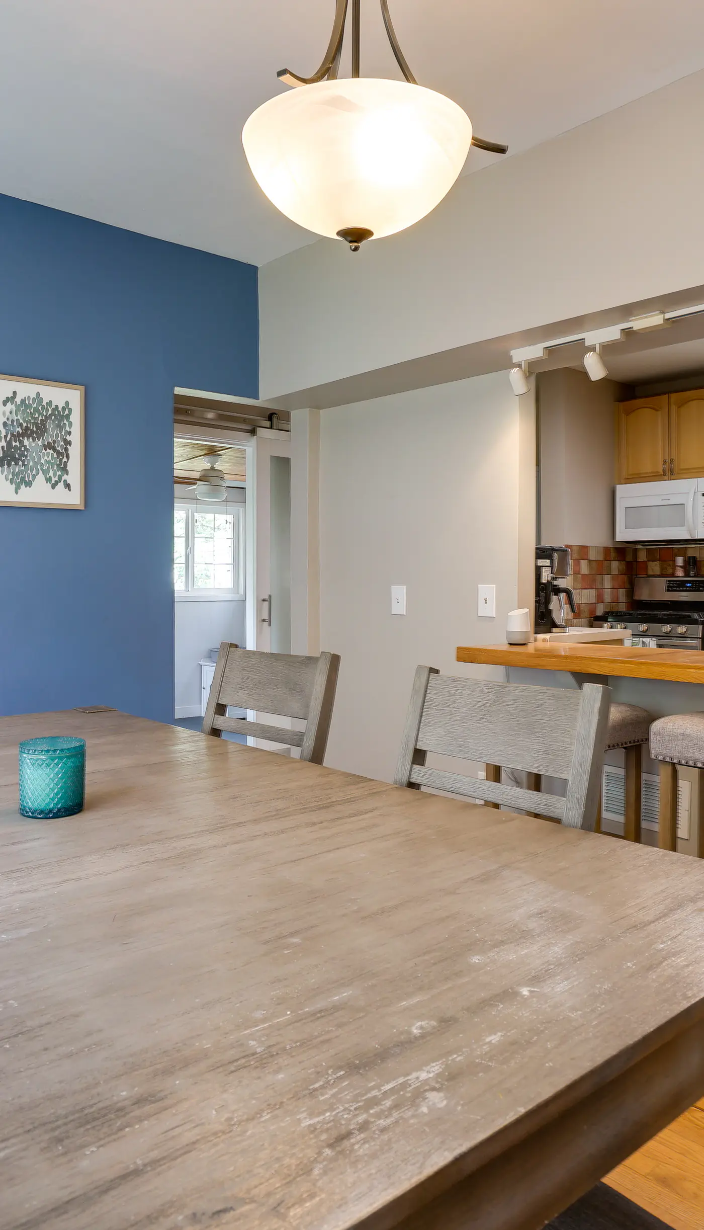 Pet-Friendly Saint Paul Home Near Allianz Field!
