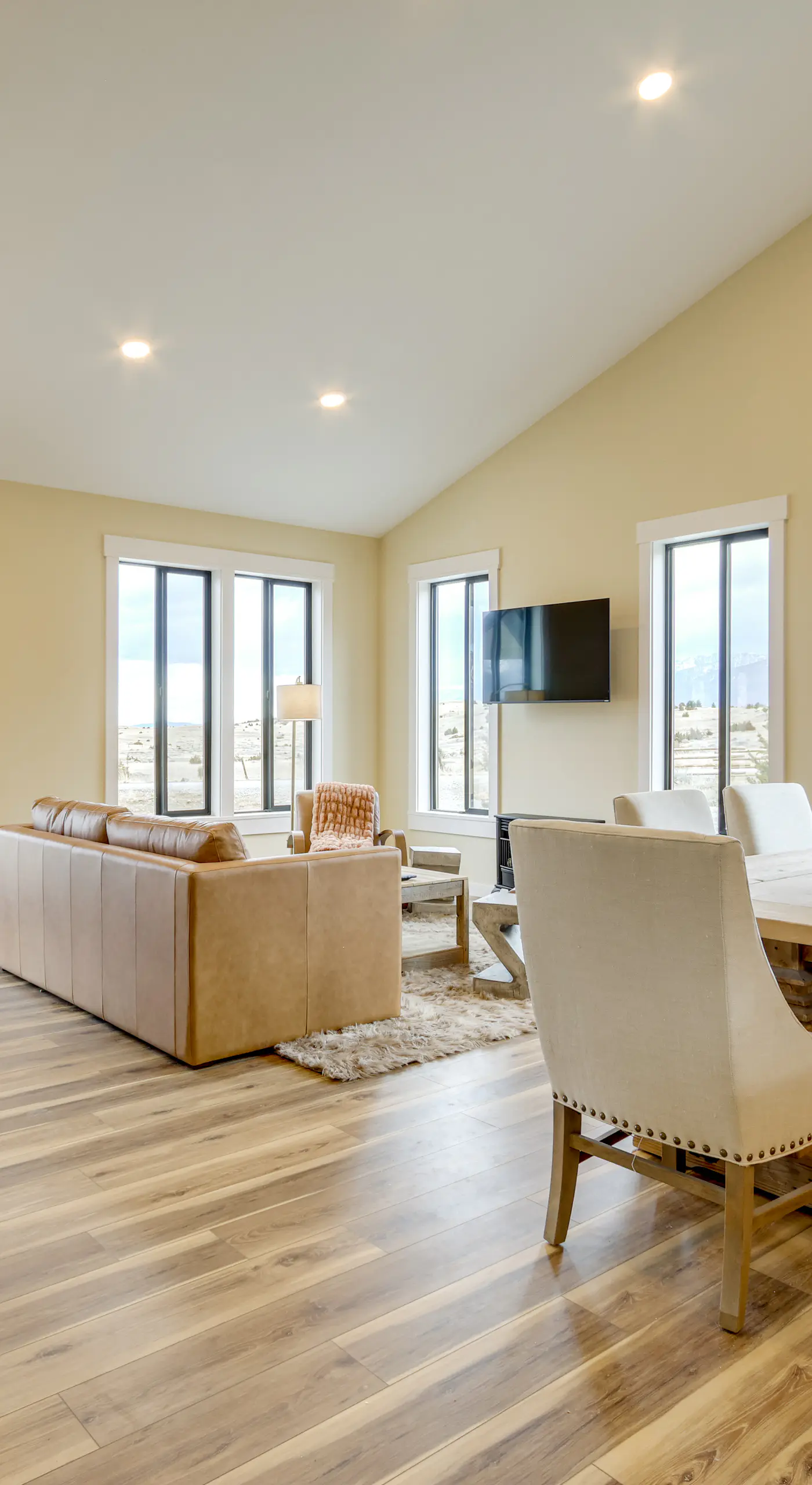 Mtn-View Gem Near Chico, Sage & Yellowstone!