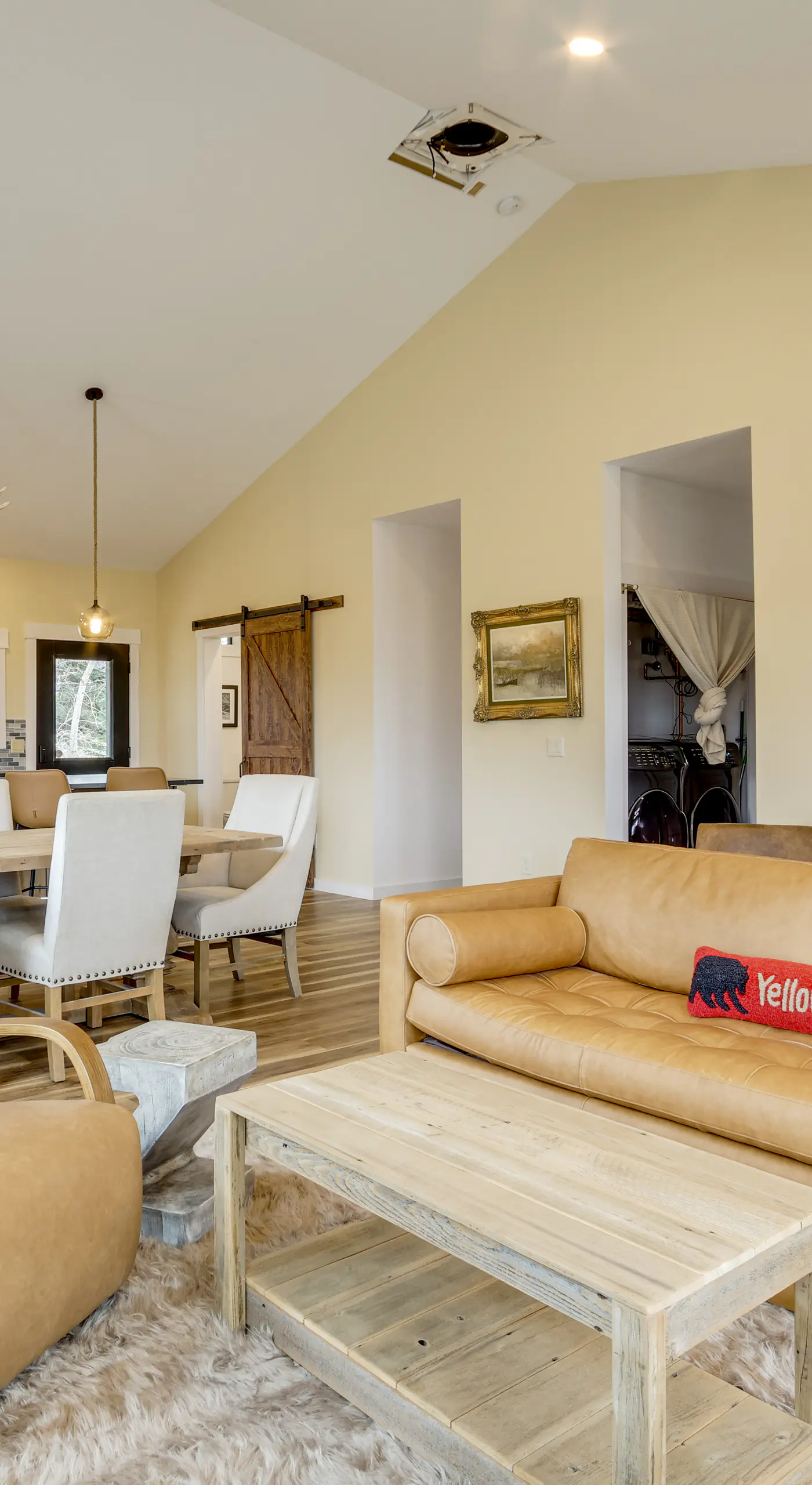 Mtn-View Gem Near Chico, Sage & Yellowstone!