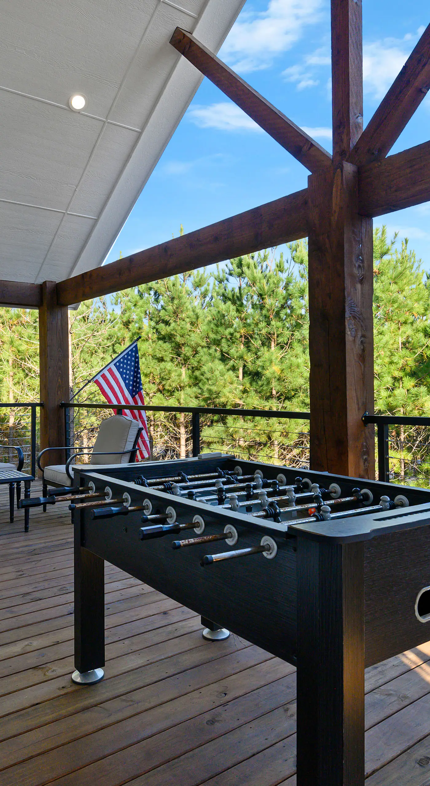 3 Mi to Lake: Cabin w/ Hot Tub in Broken Bow!