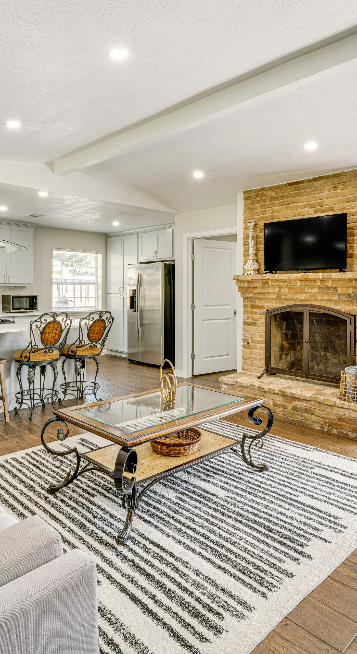 Yard + Patio: Dallas Area Home By Parks & Dining