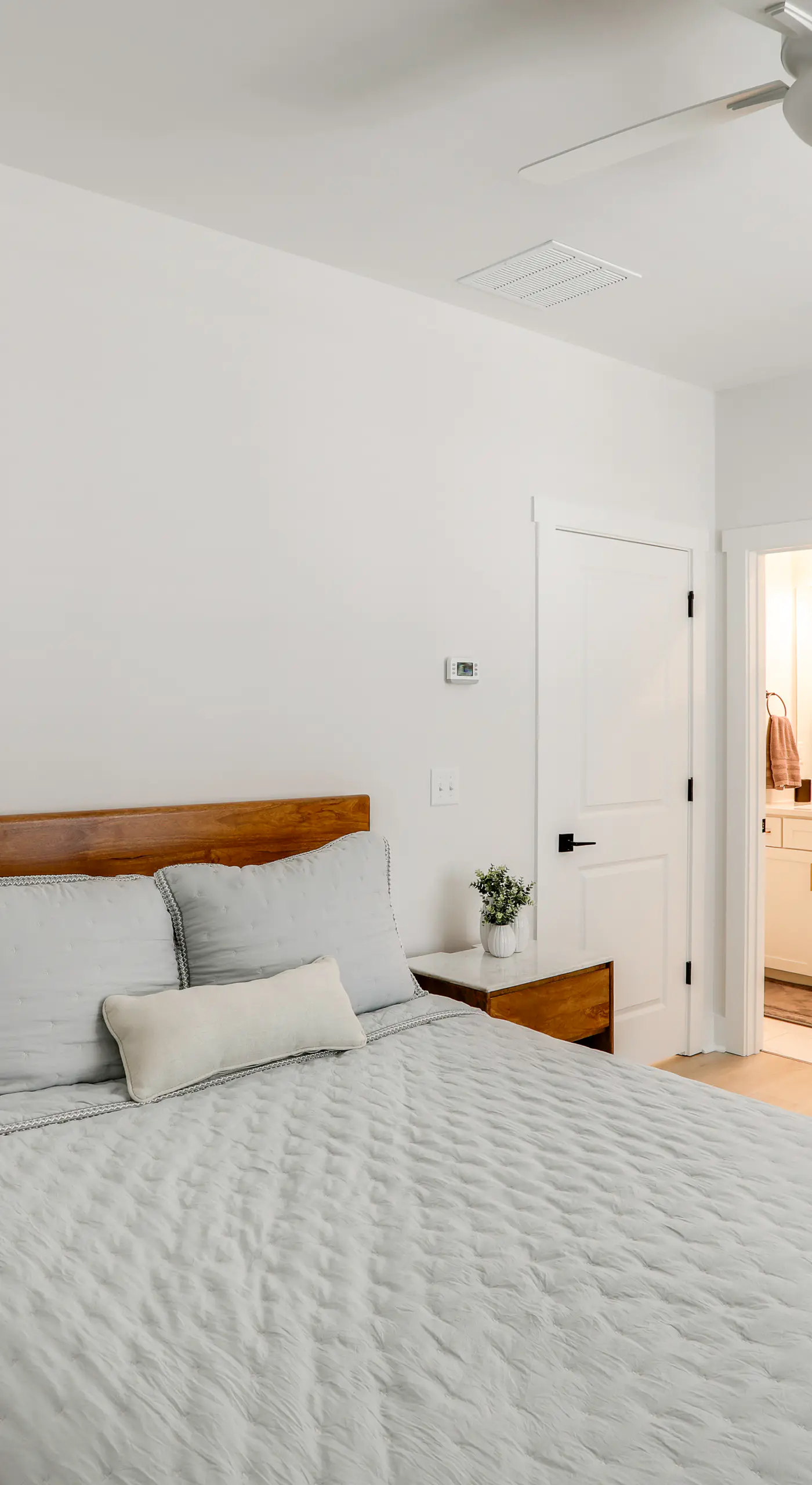2 Mi to Dtwn! Newly Built Oxford Retreat w/ Porch