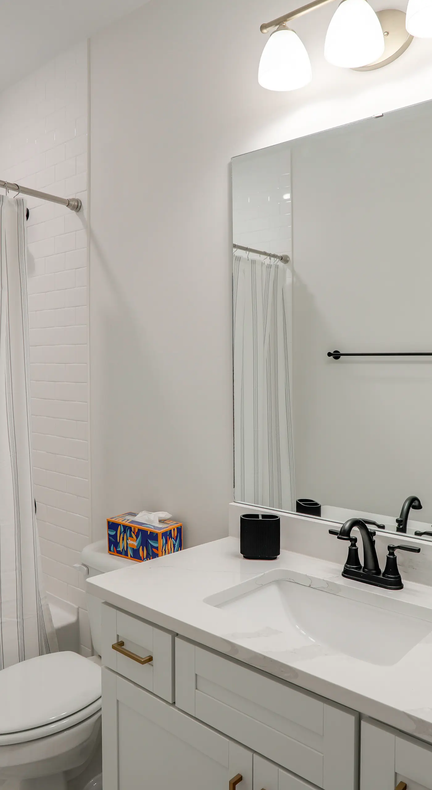 2 Mi to Dtwn! Newly Built Oxford Retreat w/ Porch