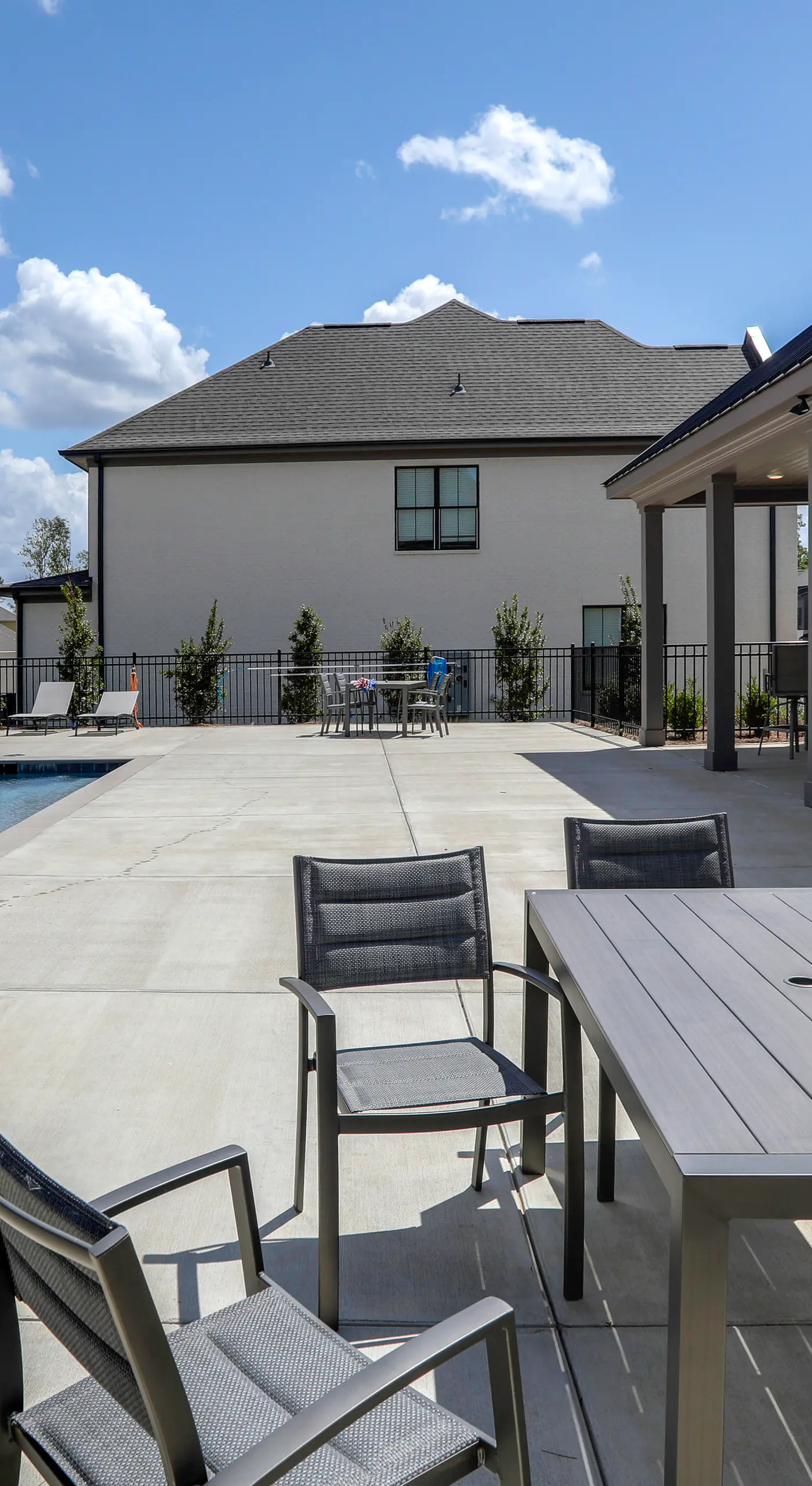 2 Mi to Dtwn! Newly Built Oxford Retreat w/ Porch
