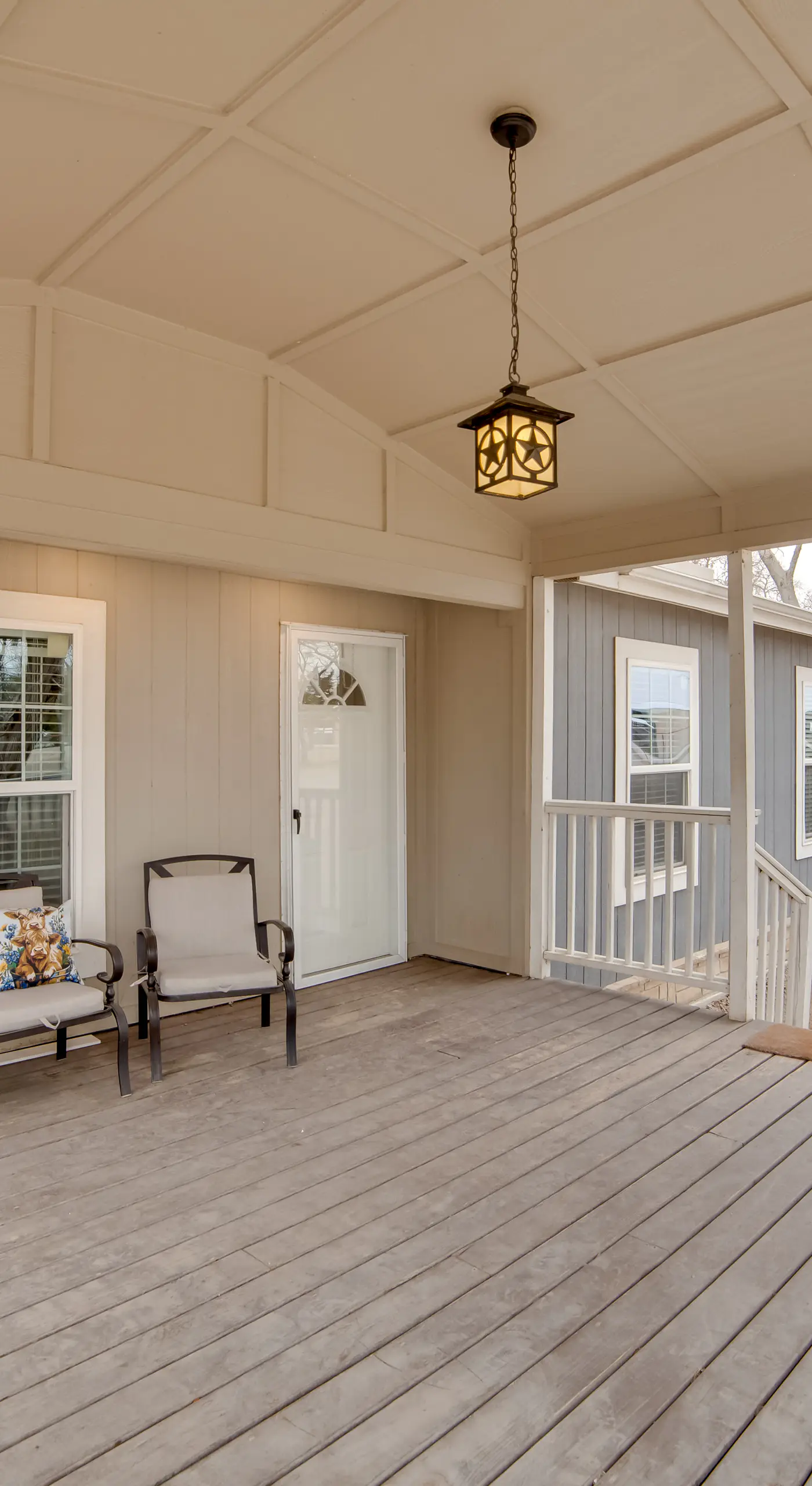 Steps to WES Arena: Pet-Friendly Cabin w/ Deck!