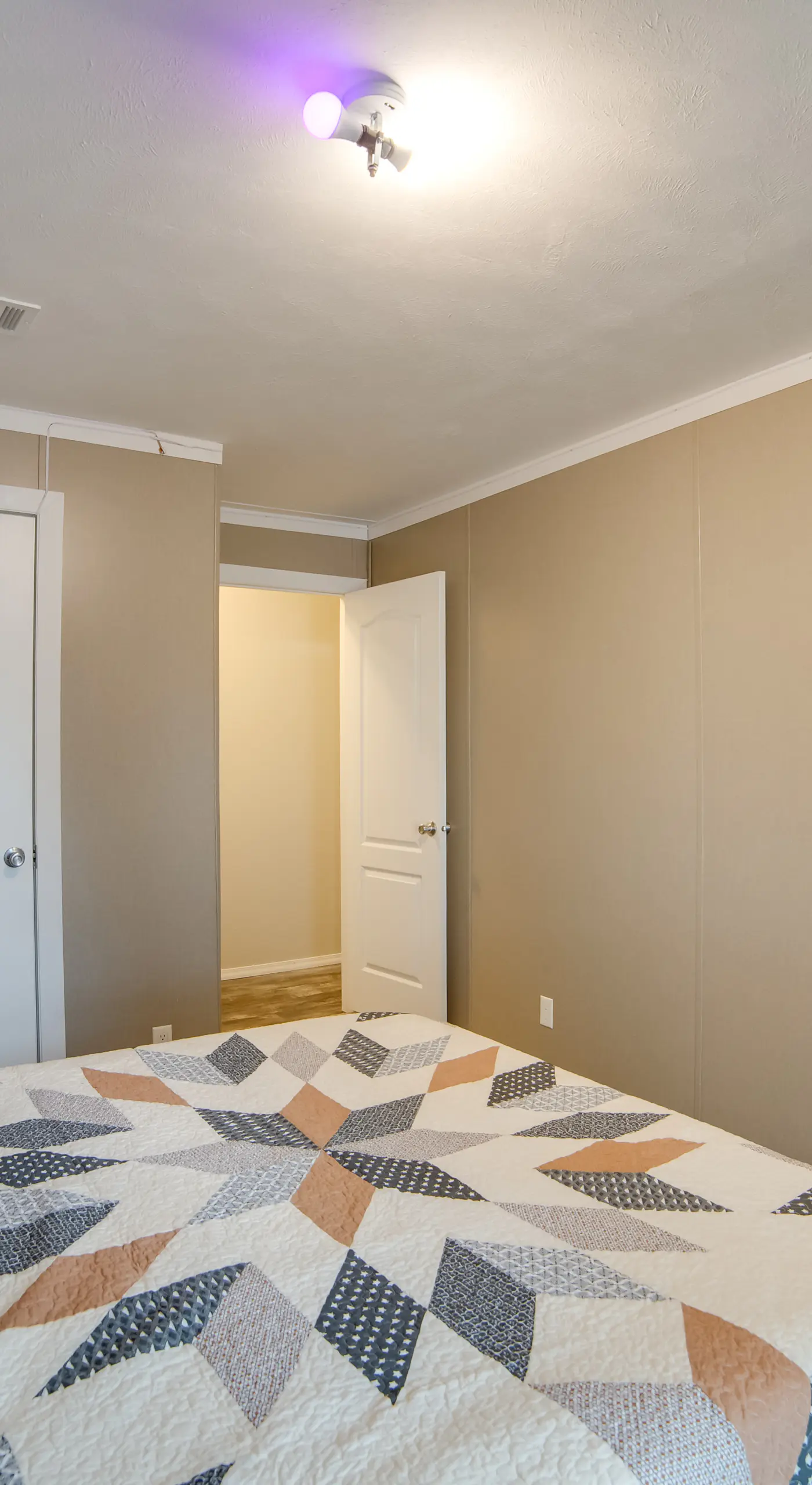 Steps to WES Arena: Pet-Friendly Cabin w/ Deck!