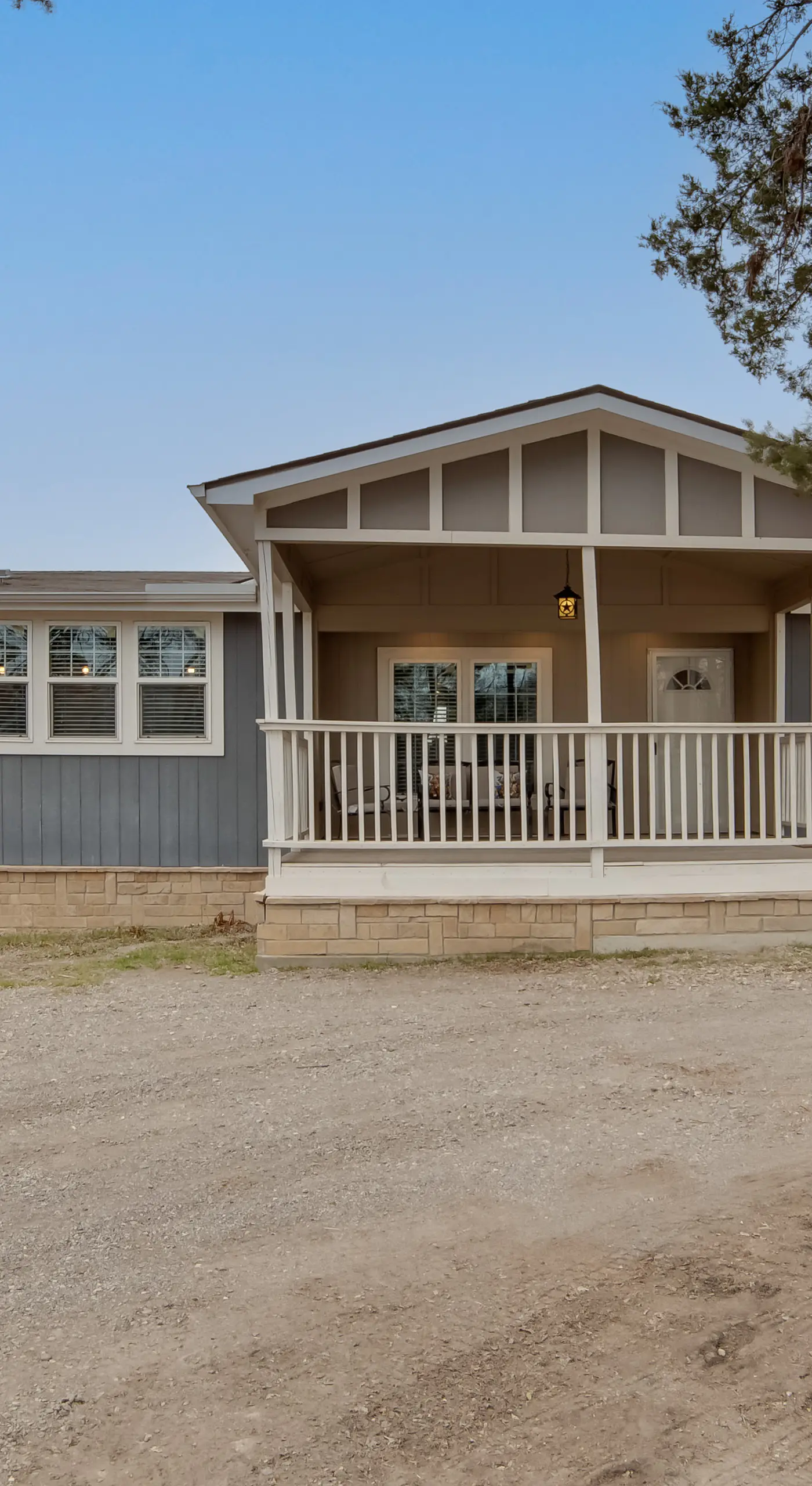 Steps to WES Arena: Pet-Friendly Cabin w/ Deck!