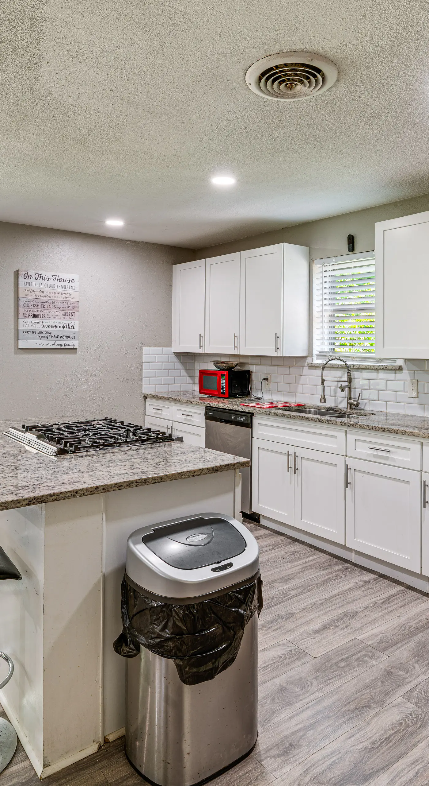 Pet-Friendly Home Near Dallas w/ Private Backyard