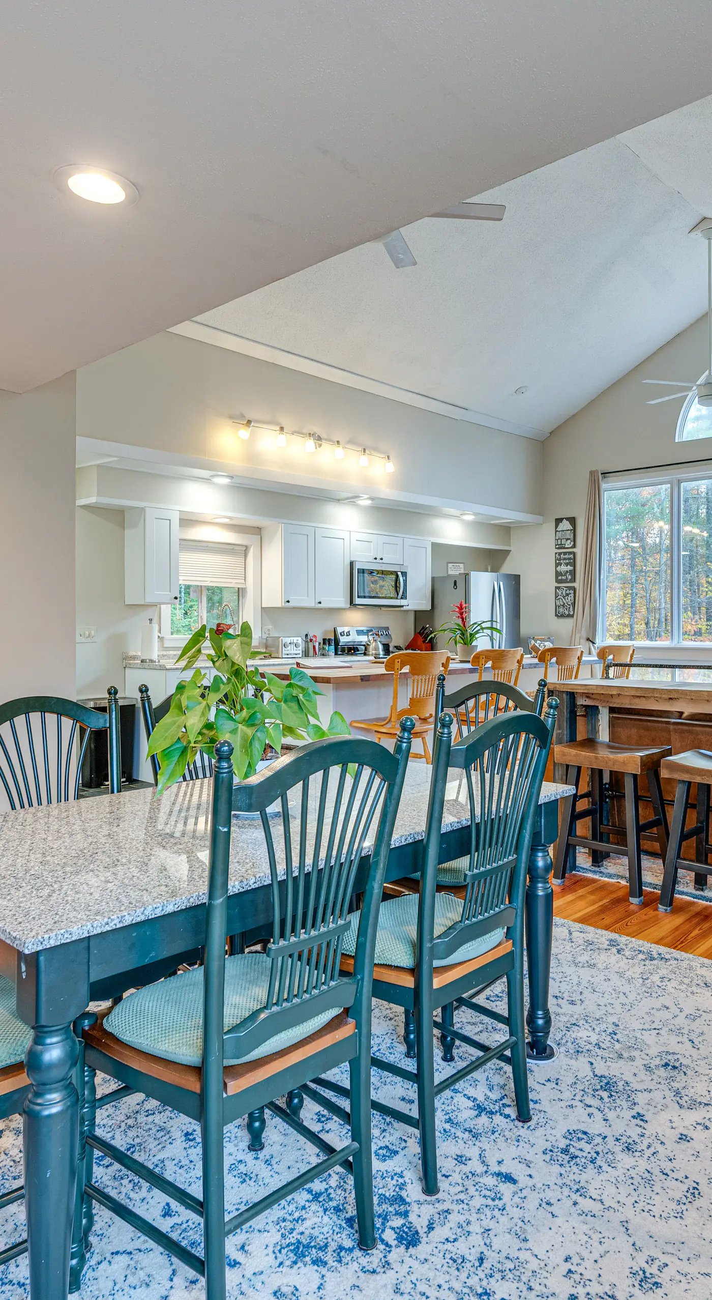 White Mountains Home w/ Hot Tub - Walk to Town!