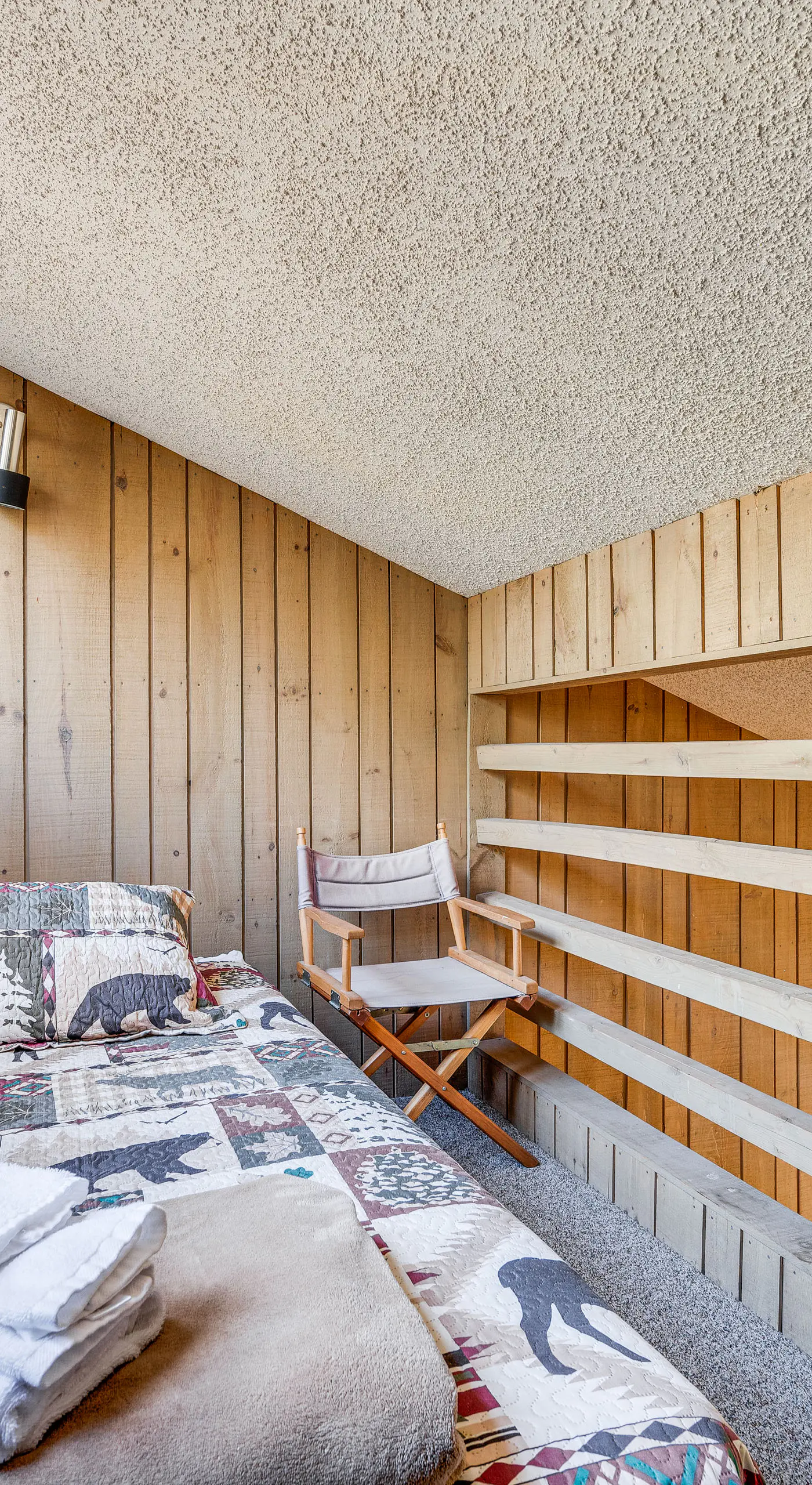 0.5 Mi to Dtwn & Trails: Conway Condo w/ Hot Tub!