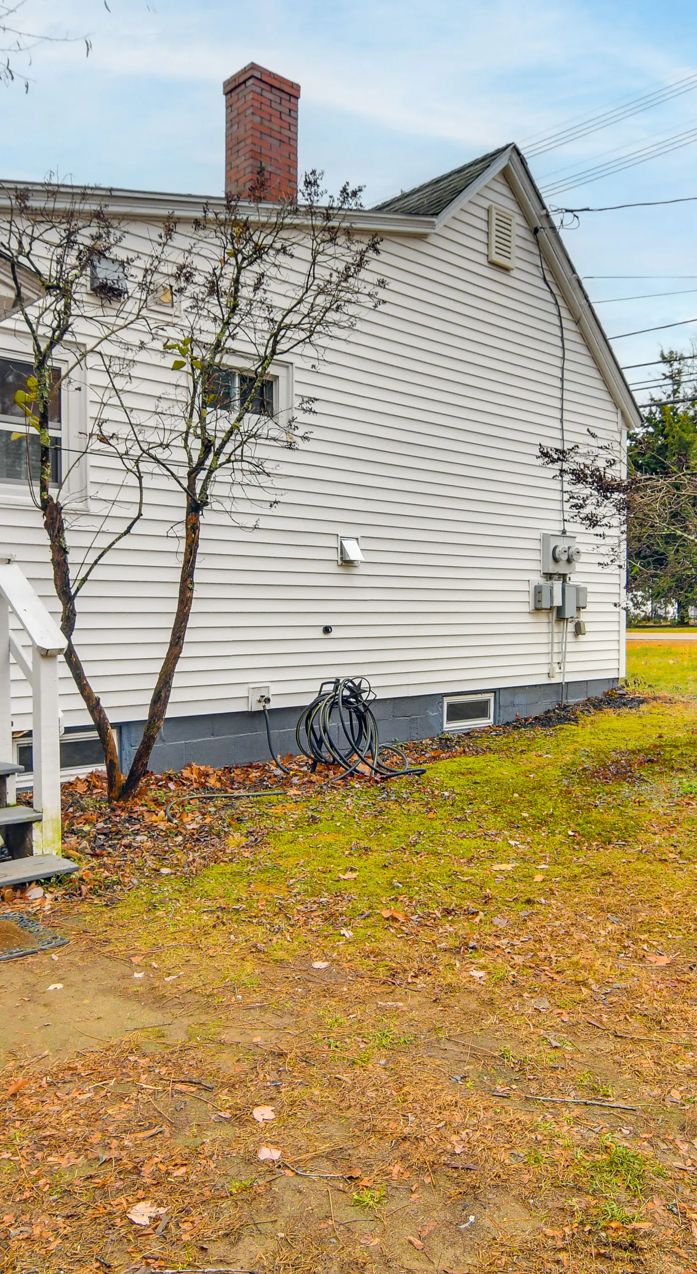 Ski, Hike & Fish: Dog-Friendly Gem in Conway