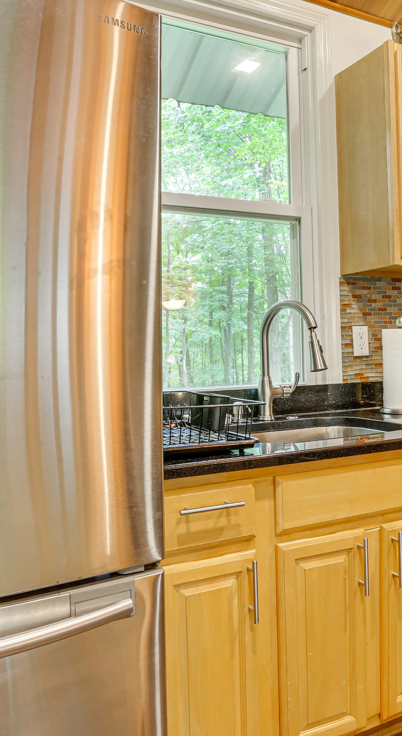 6 Mi to Bethel Woods Center: Cabin Near Shops