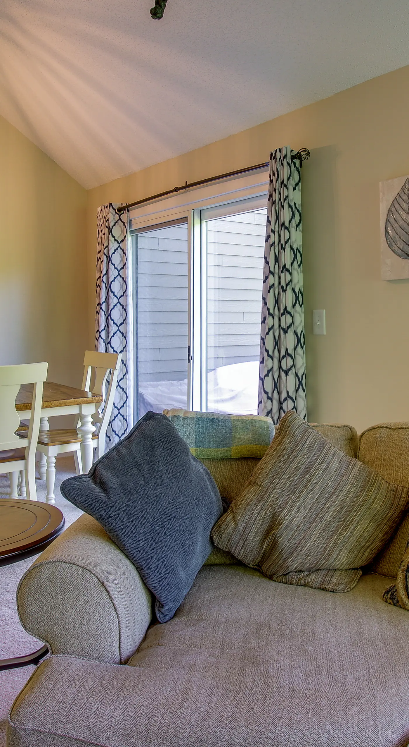 Wintergreen Resort Vacation Rental w/ Pool Access!