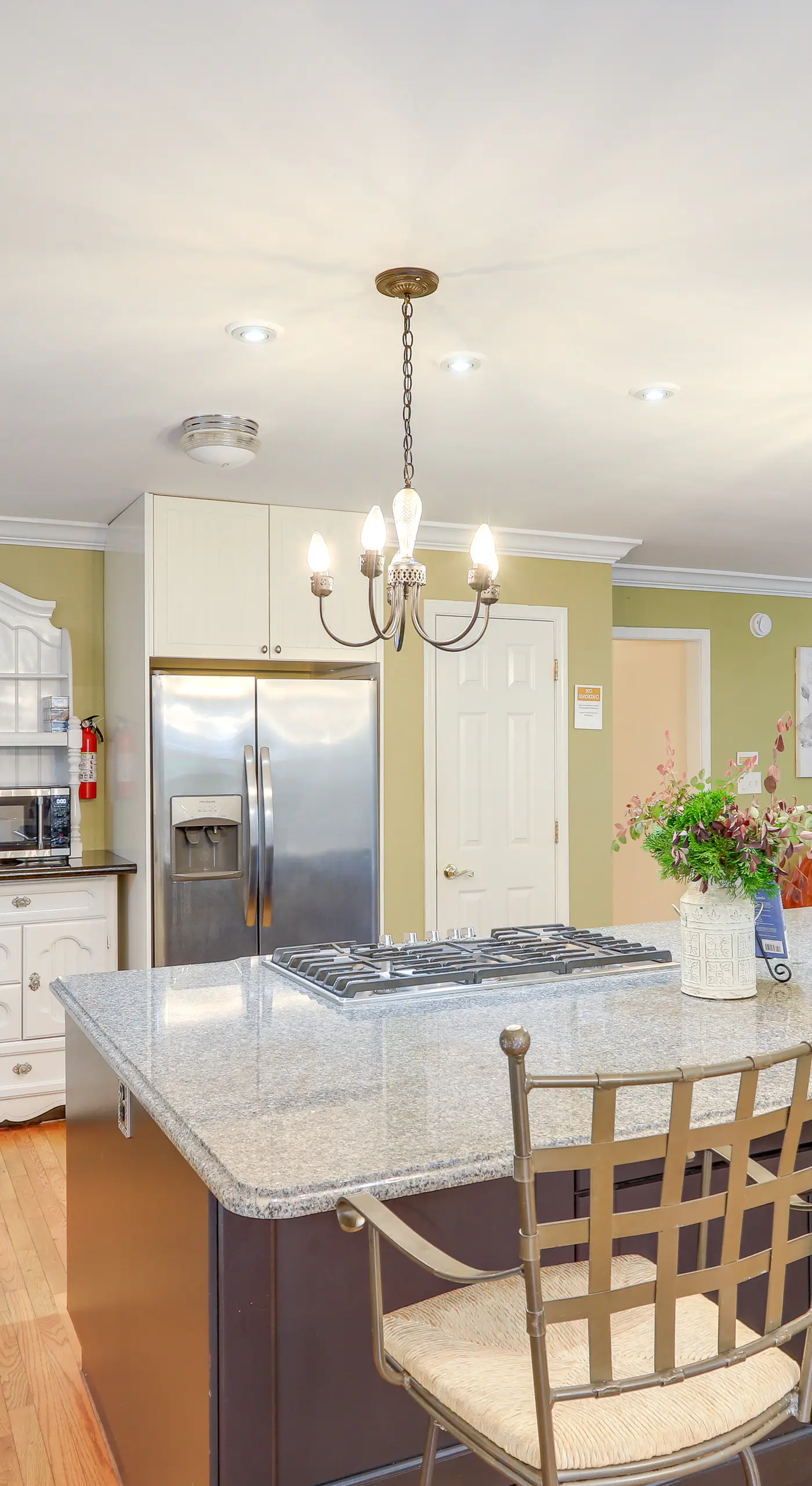 Spacious Stockbridge Manor: Pool Table, 2 Kitchens