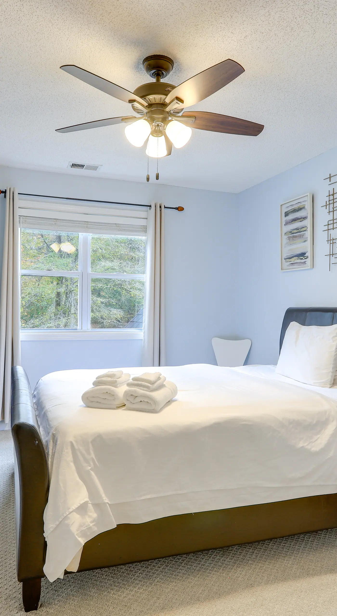 Spacious Stockbridge Manor: Pool Table, 2 Kitchens
