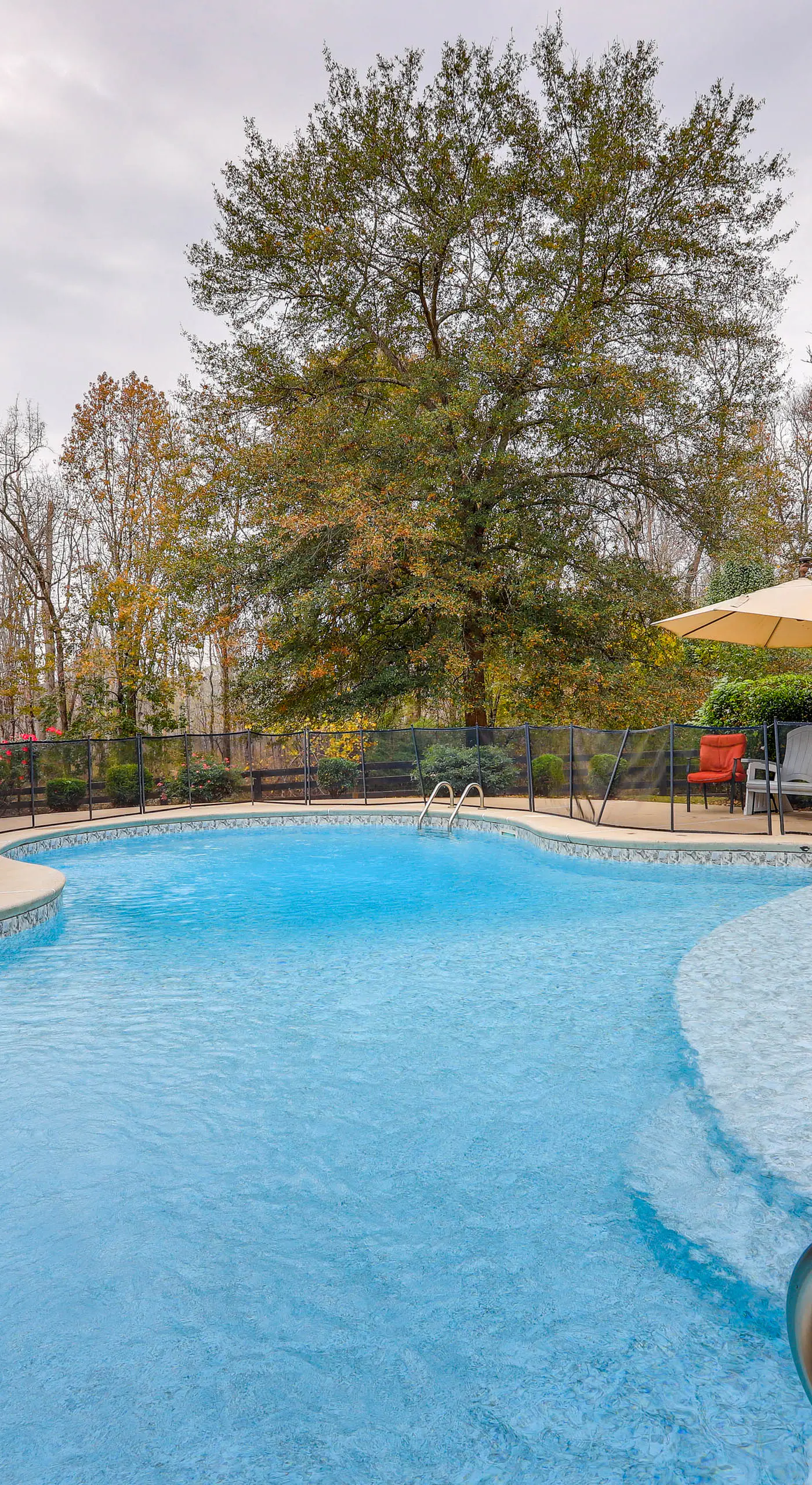 Spacious Stockbridge Manor: Pool Table, 2 Kitchens