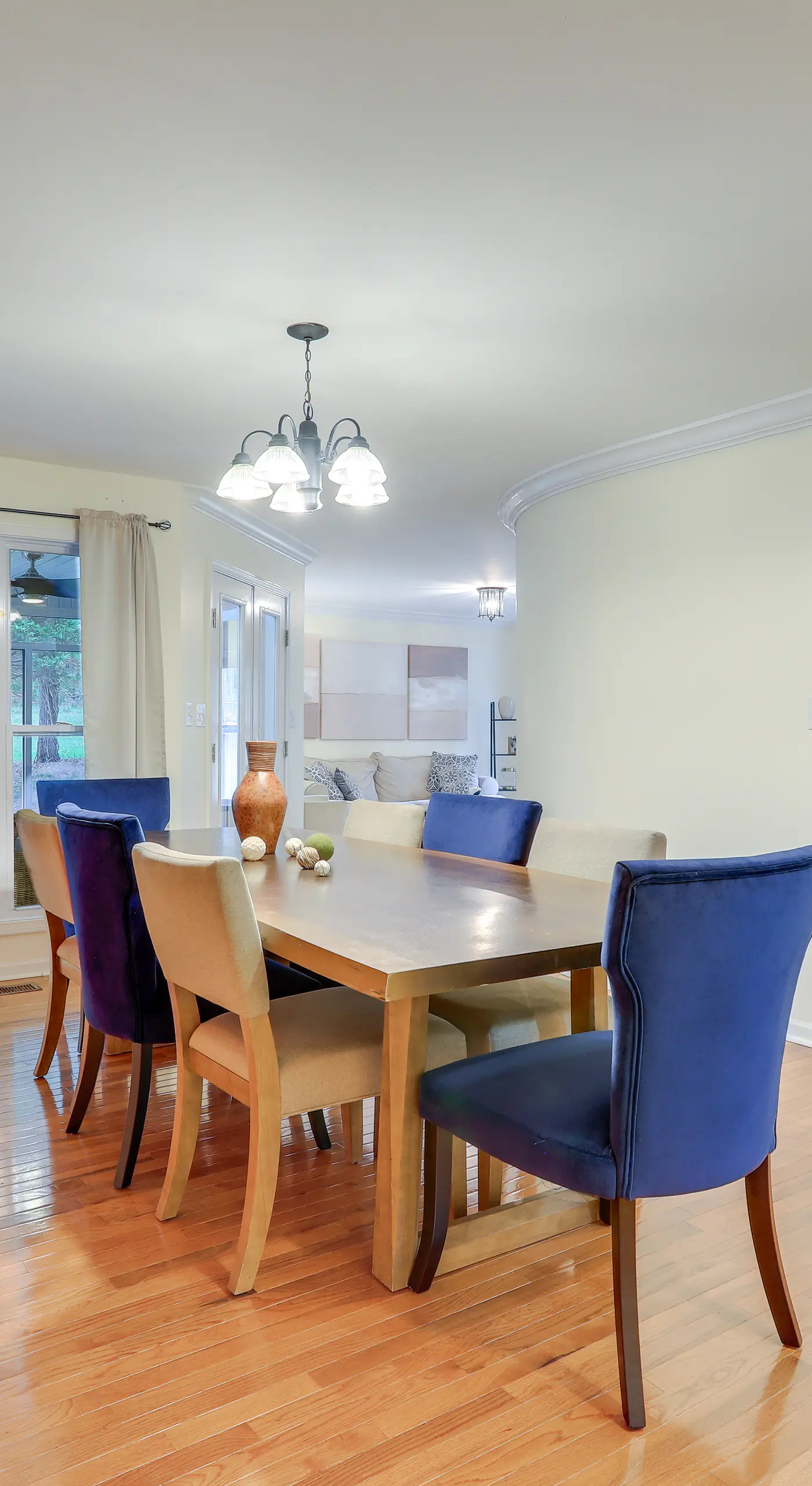 Spacious Stockbridge Manor: Pool Table, 2 Kitchens