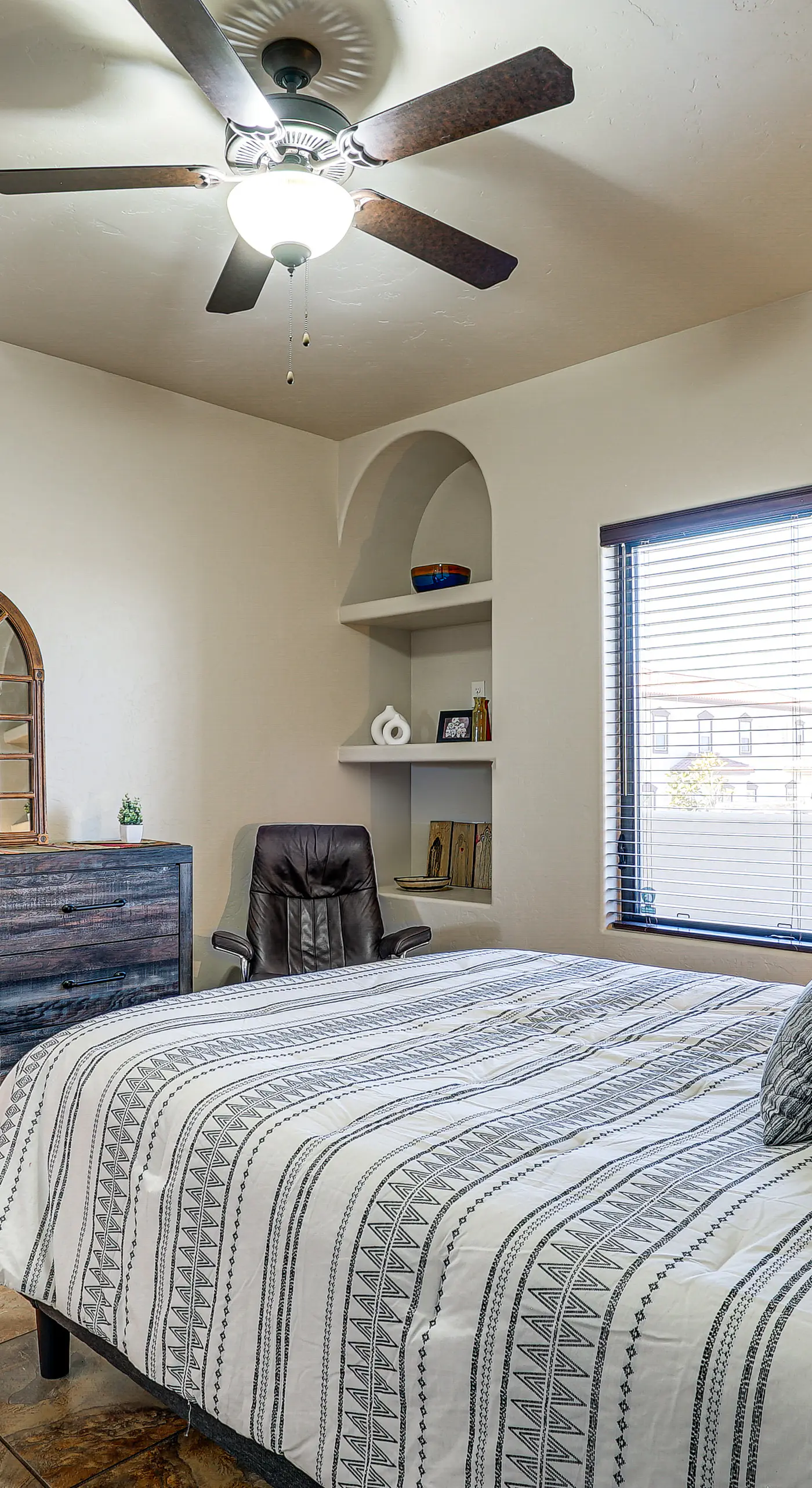 Las Cruces Home w/ Mountain Views & Private Pool!