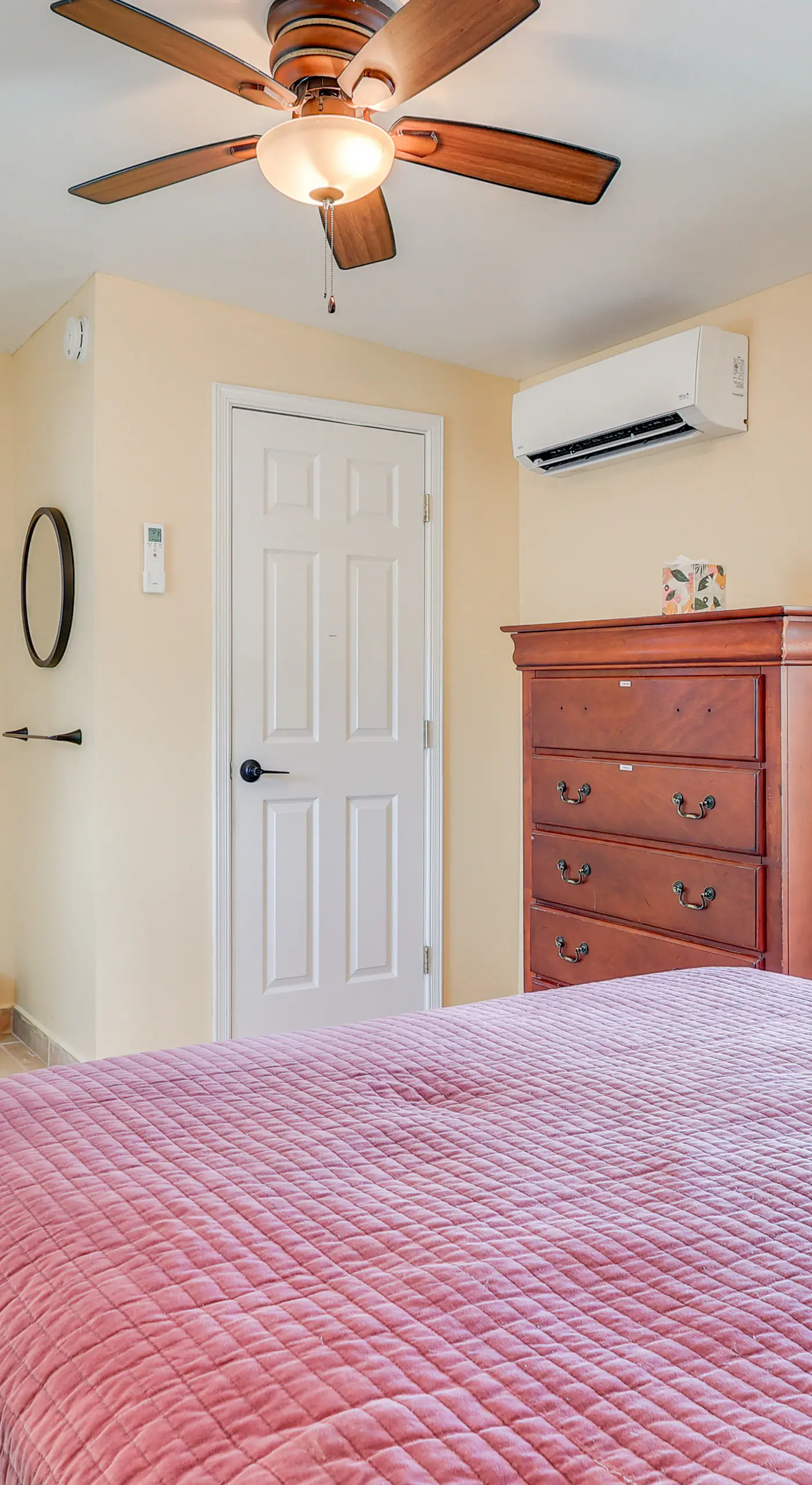 Walk Downtown: Authentic Adobe Home in Las Cruces!